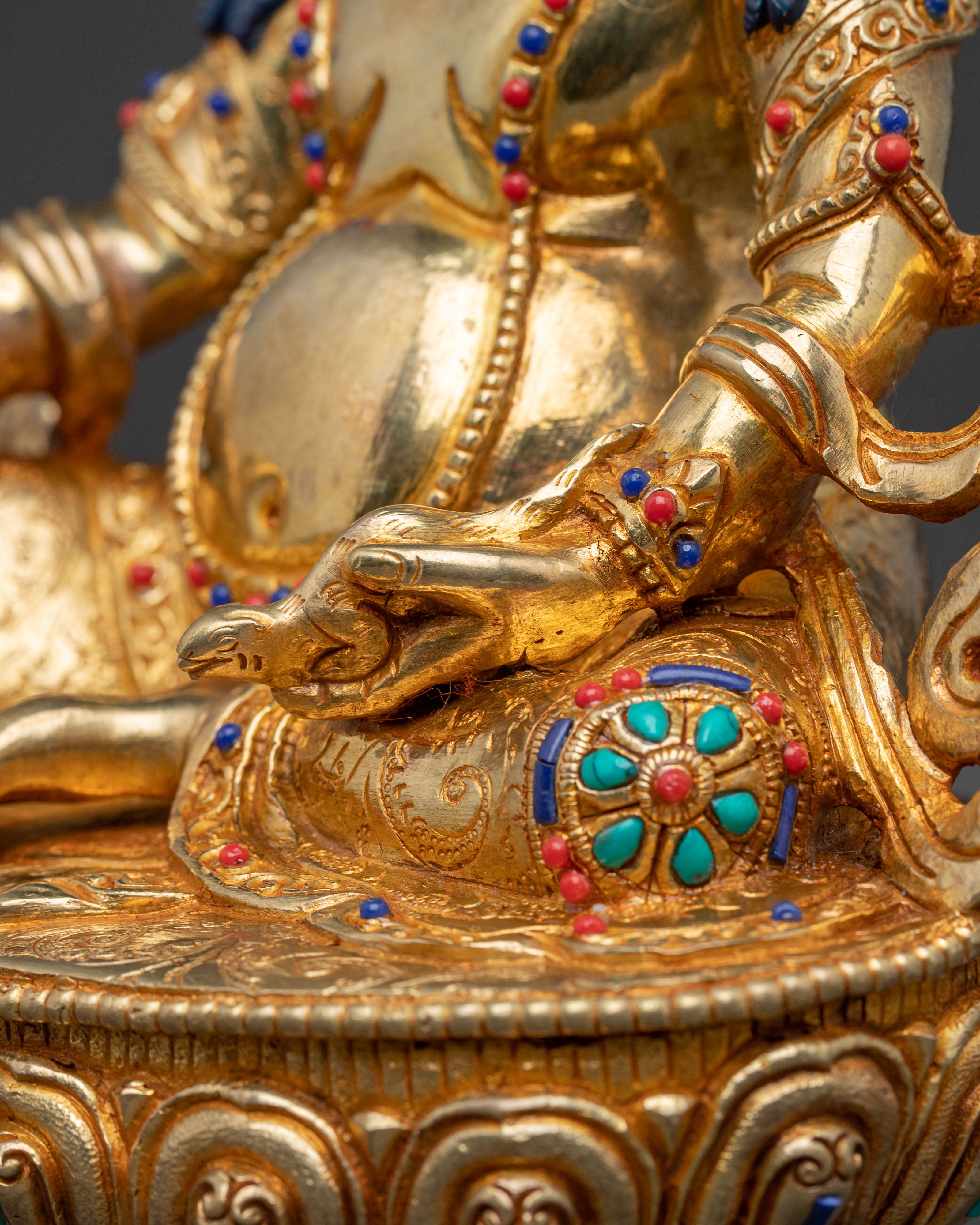 Dzambhala Statue: Promotes Quick Action and Generosity