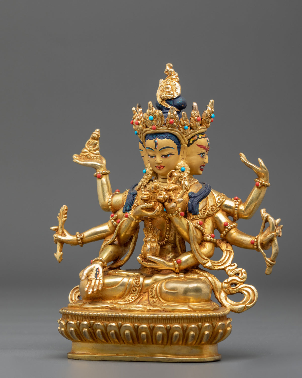 Namgyalma Statue: Sacred Figure for Purification Practice