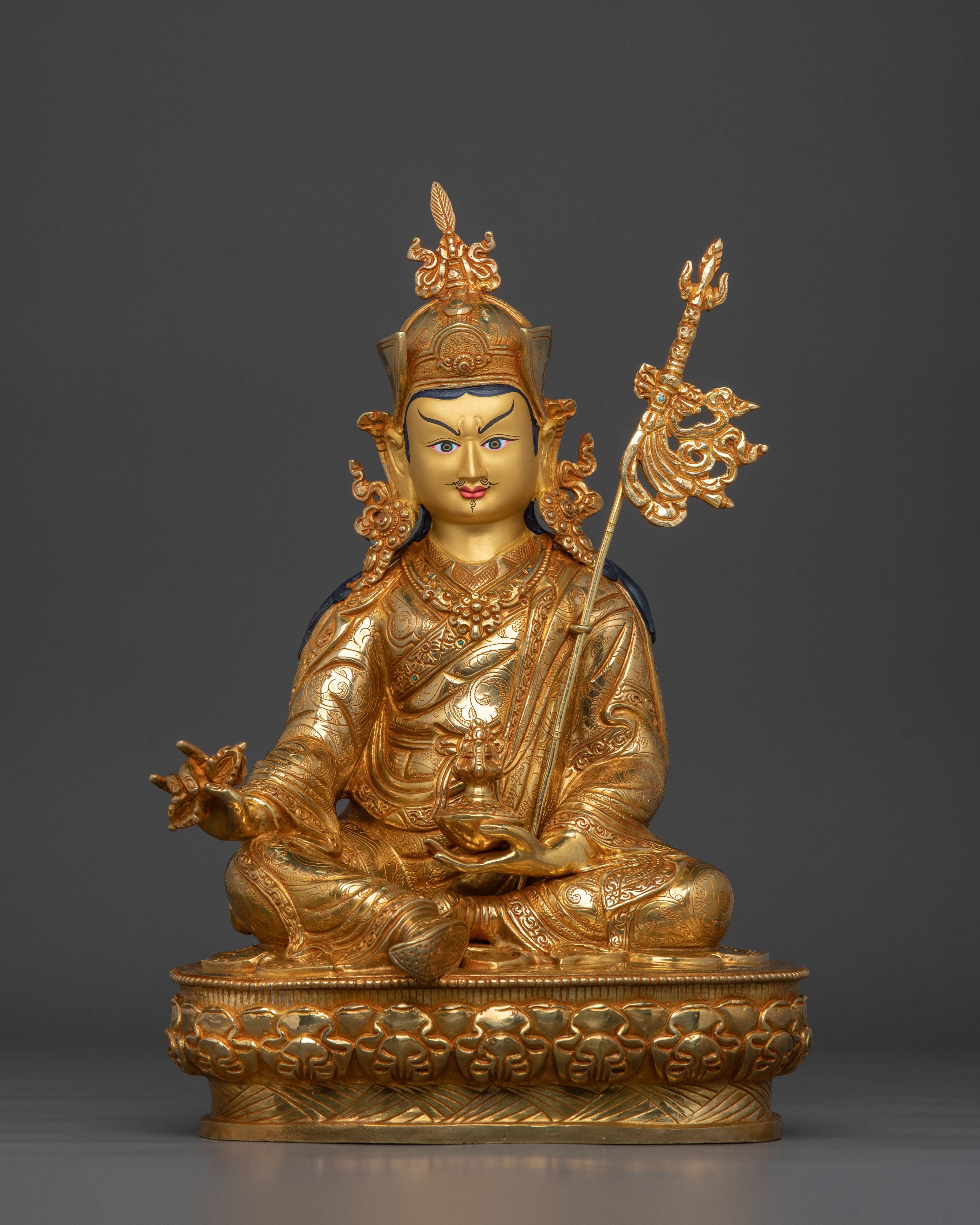 Spiritual Teacher Guru Rinpoche Sculpture | Founder of Tibetan Buddhism