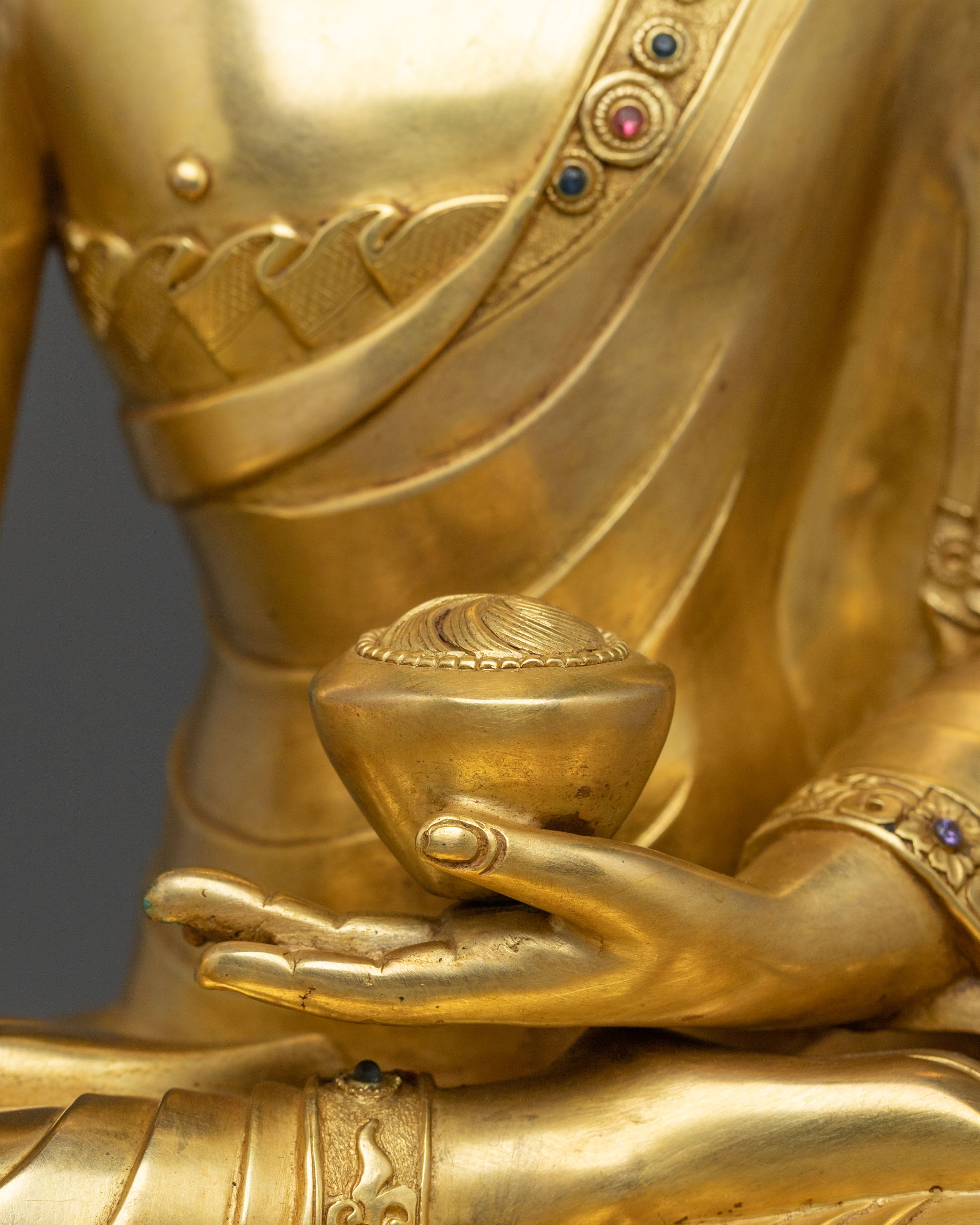 Crown Shakyamuni Buddha Statue: 24K Gold Glided Buddhist Statue
