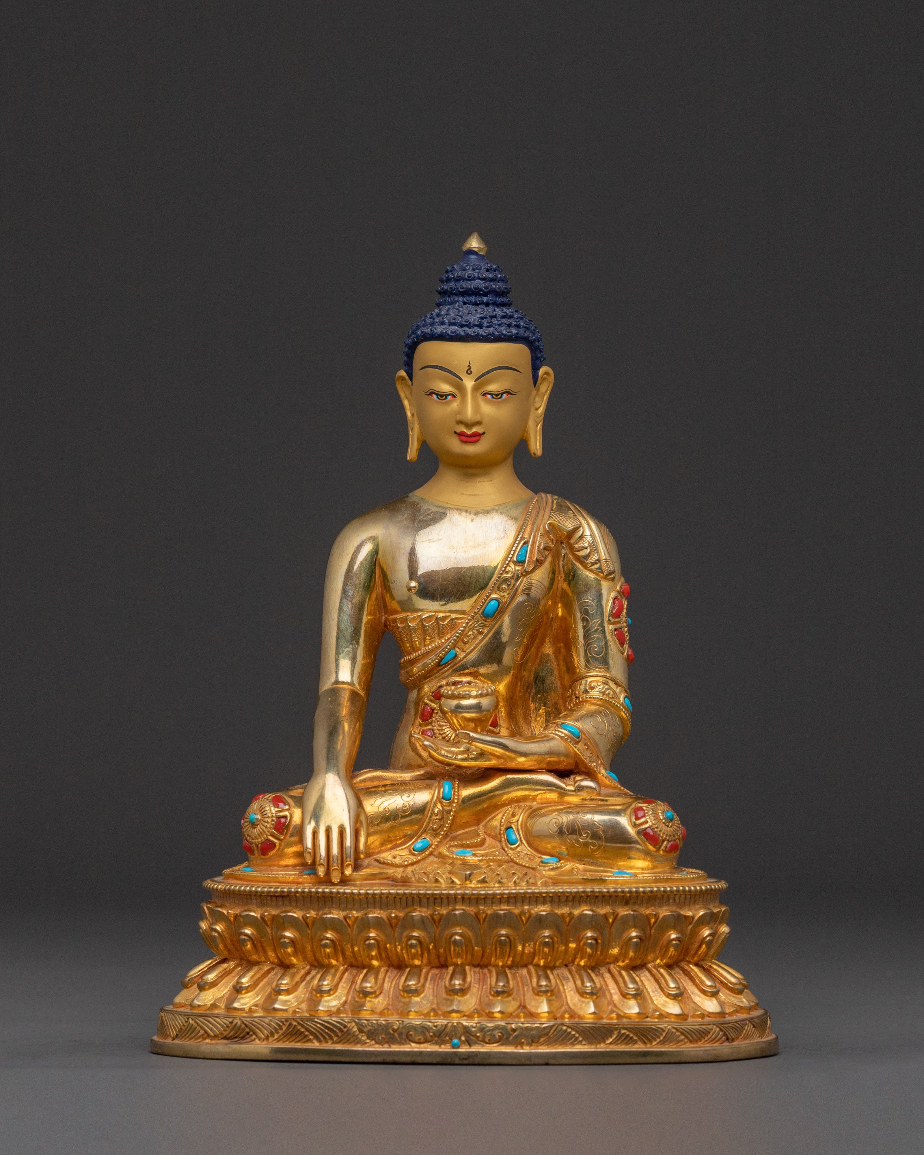 Shakyamuni Buddha Traditional Statue for Altar – 24K Gold Gilded