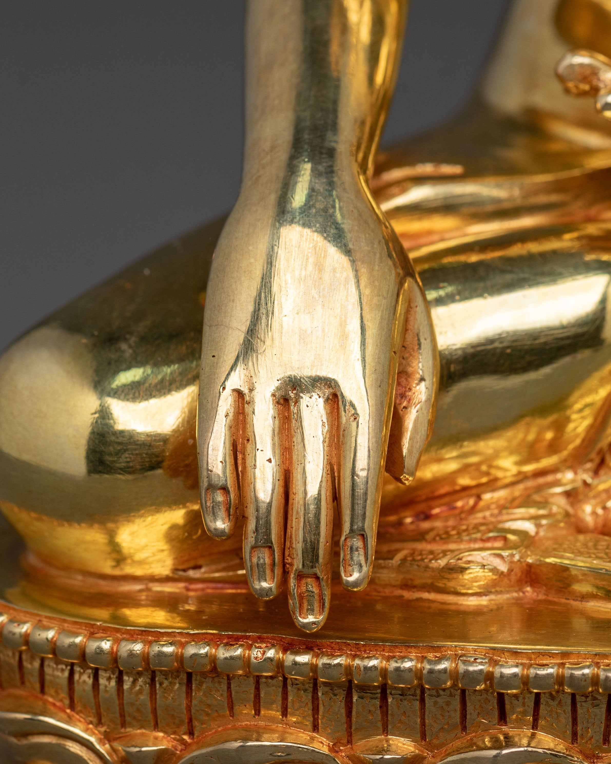 Historical Buddha Shakyamuni Sacred Sculpture