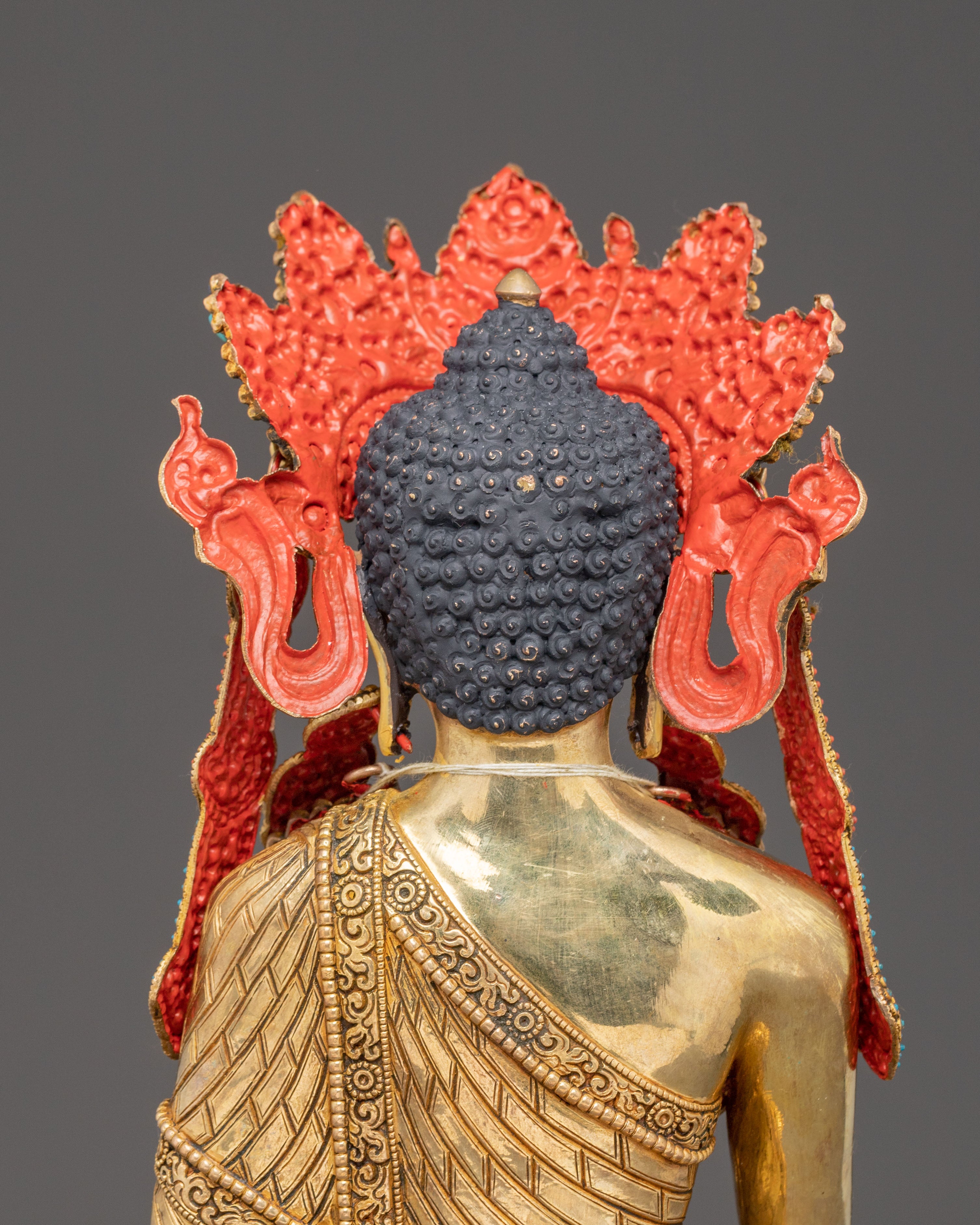 Statue Of Crowned Buddha Shakyamuni | Enlightened Dharma King