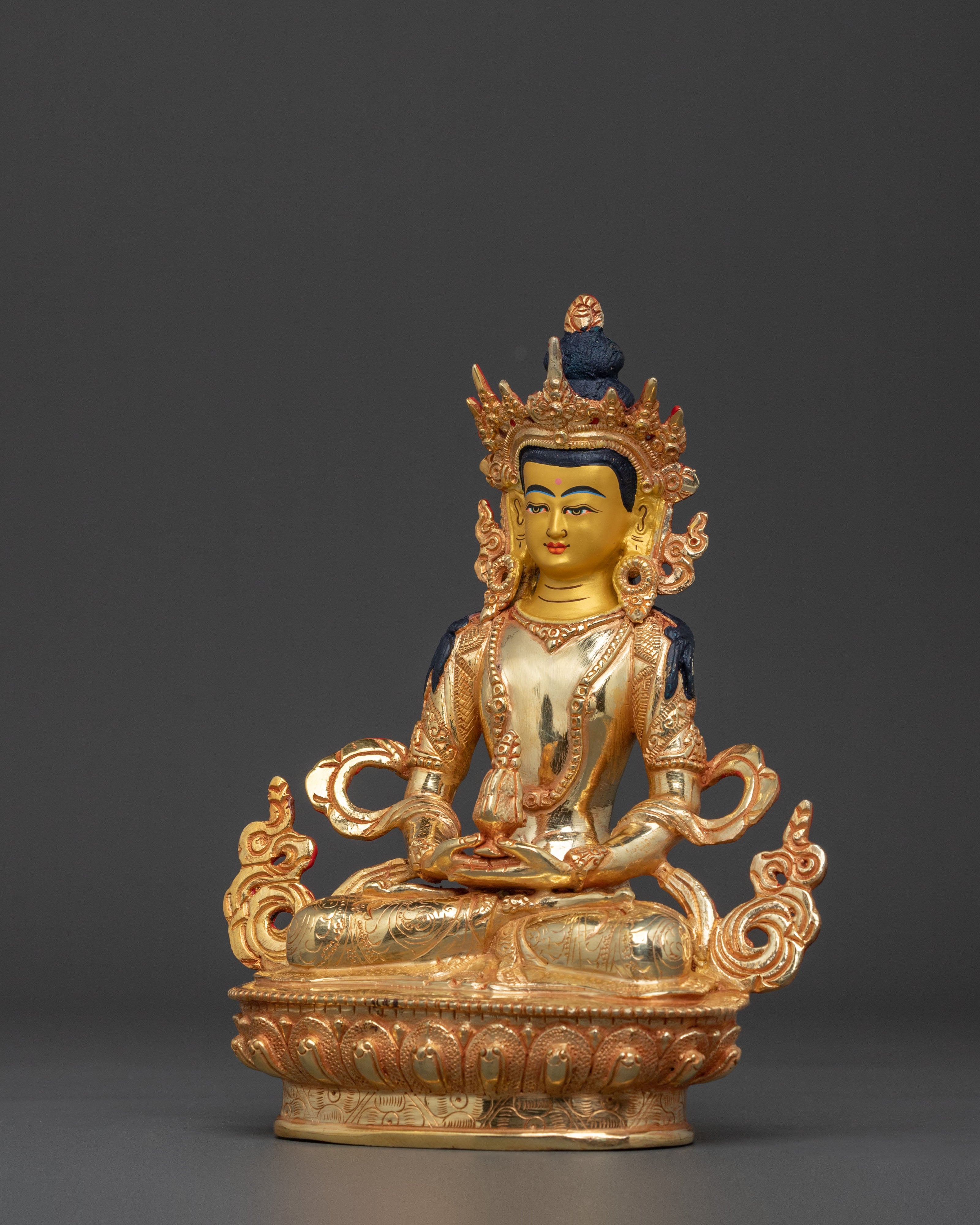 Avalokiteshvara Bodhisattva of Compassion Statue