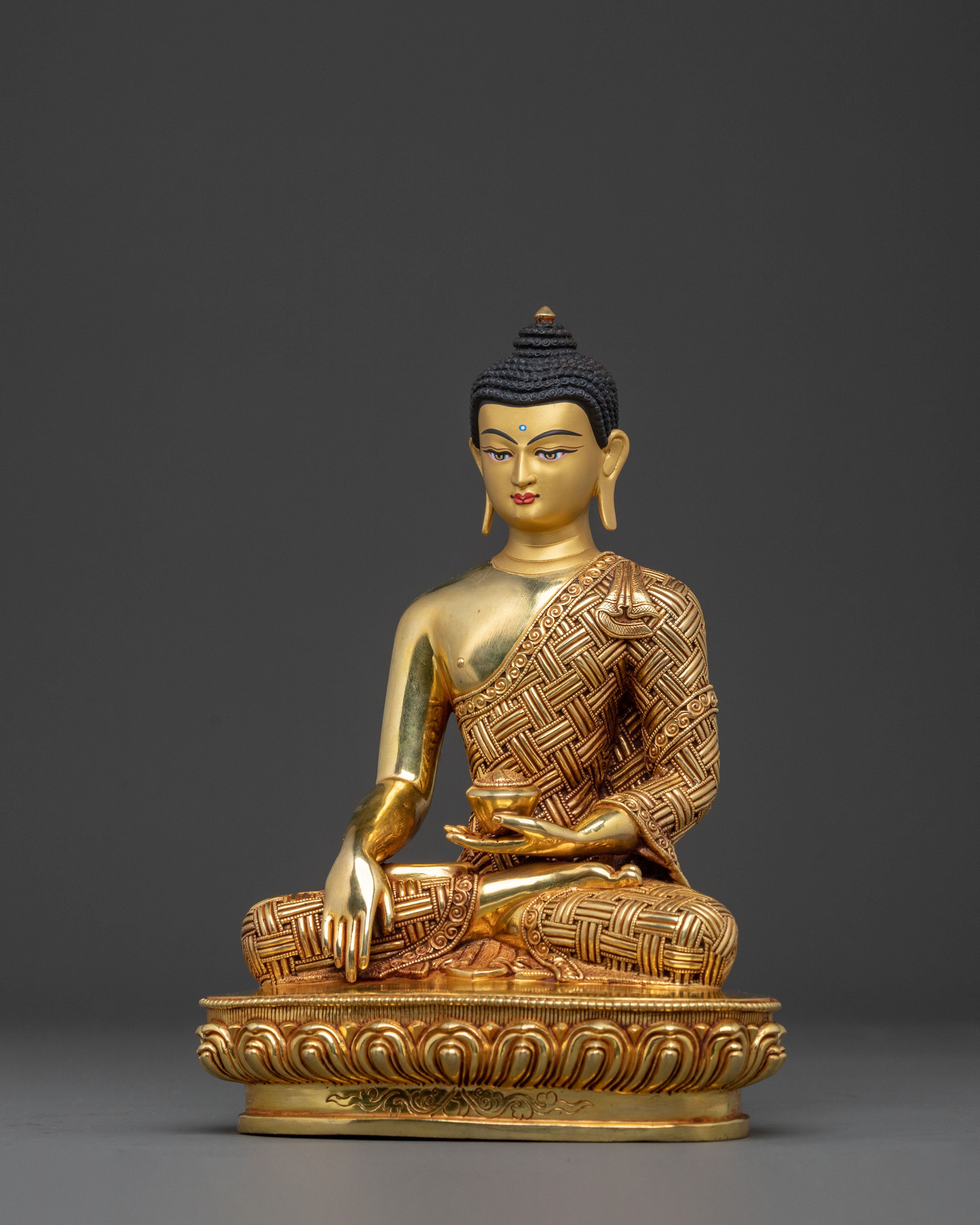Sage Shakyamuni Buddha Statue: Made in Nepal