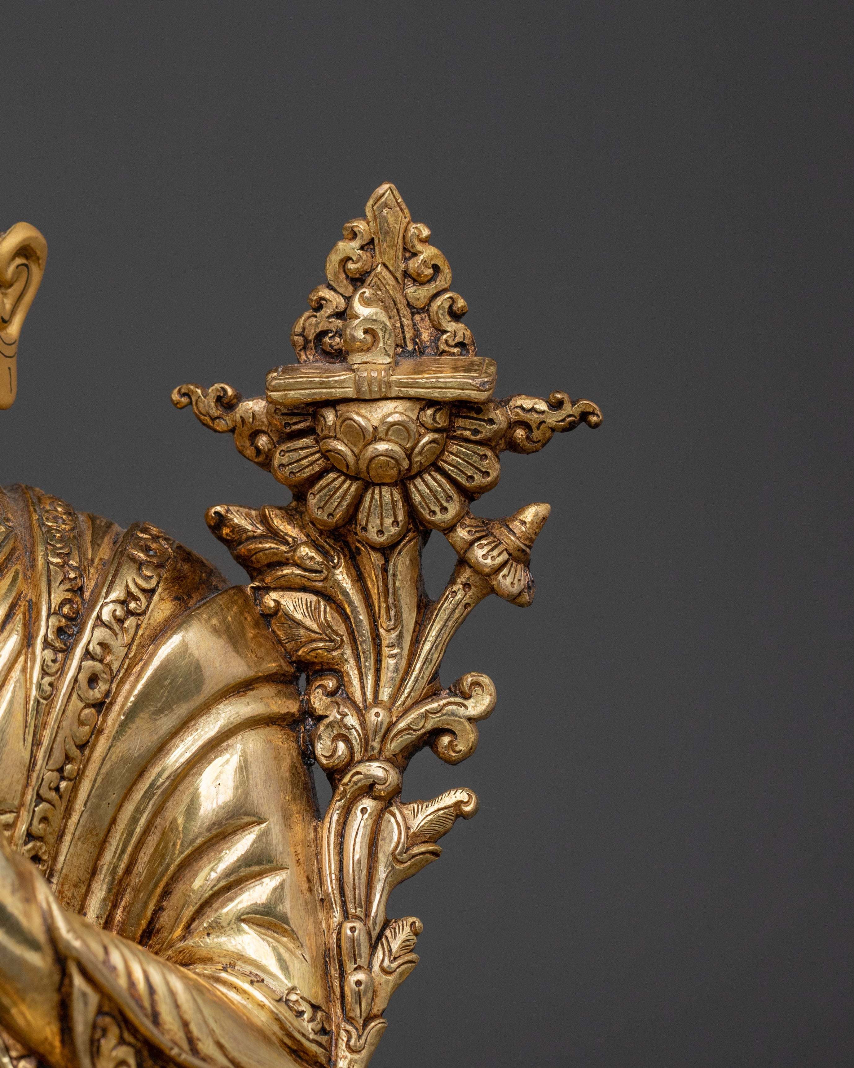 Tsongkhapa Divine Sculpture with Disciples | Symbol of Wisdom