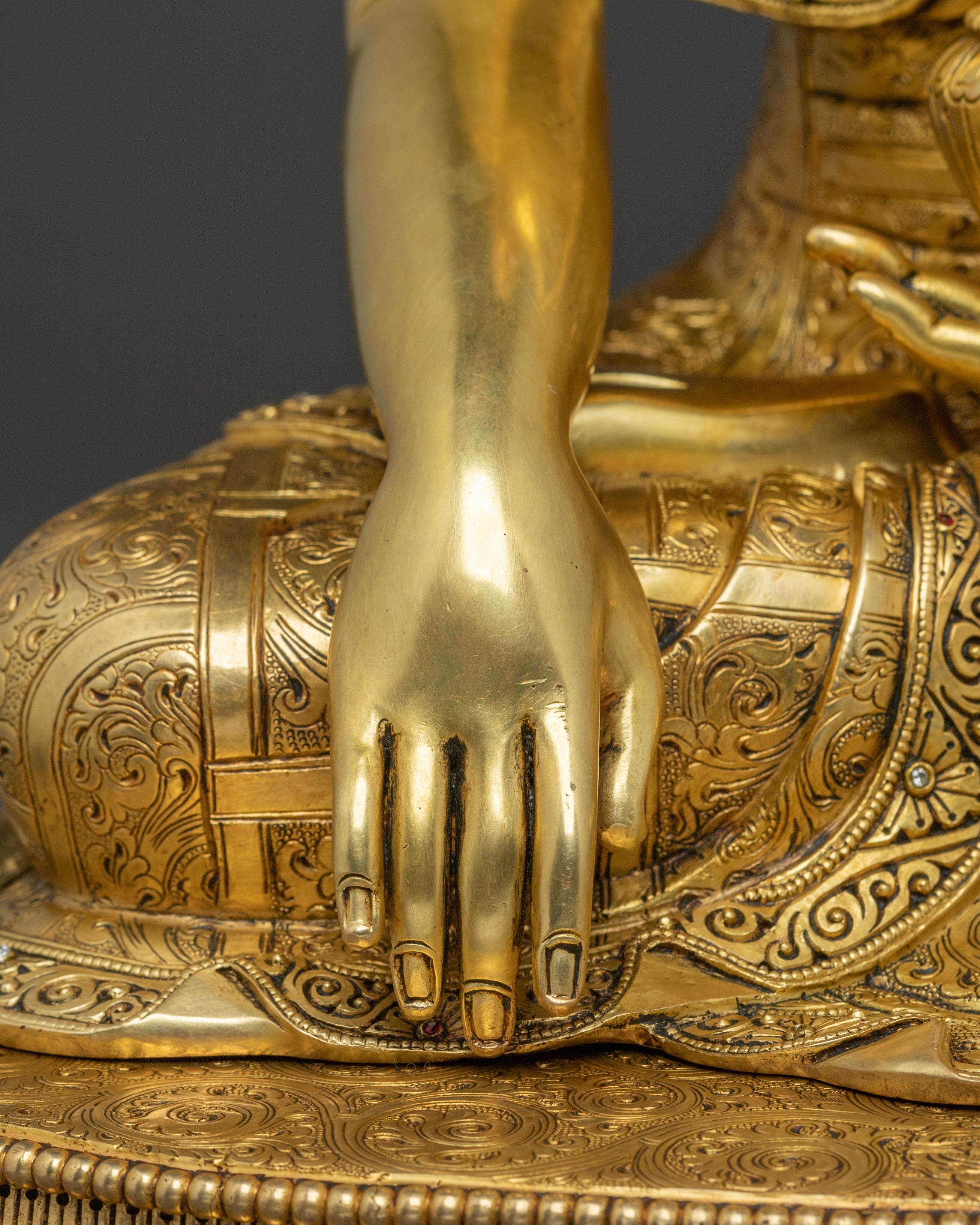Shakyamuni Buddha Statue | Awakened Sage