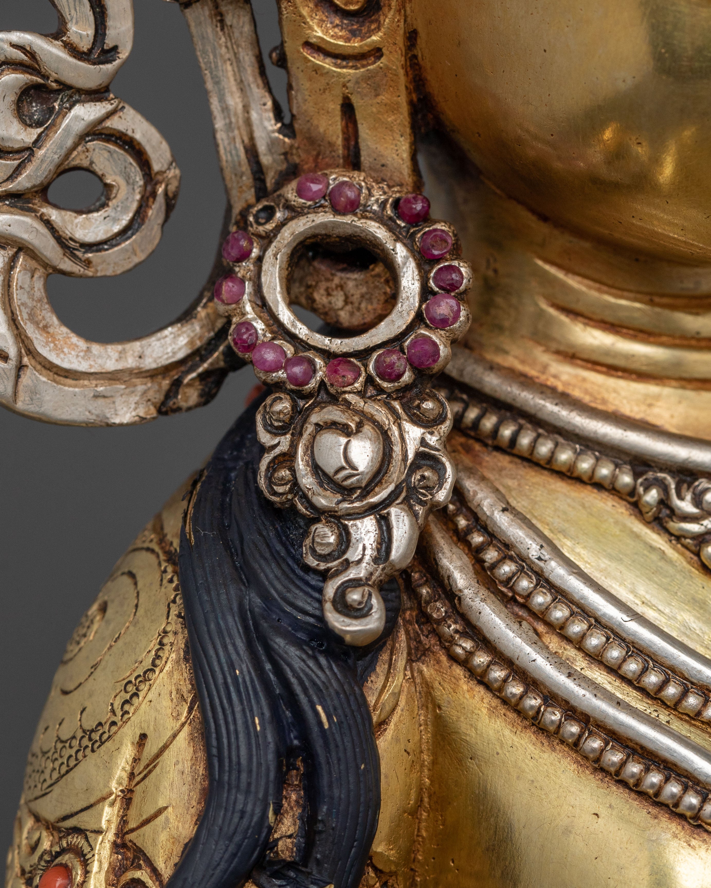 Saraswati Statue | 24K Gold Gilded Goddess of Wisdom