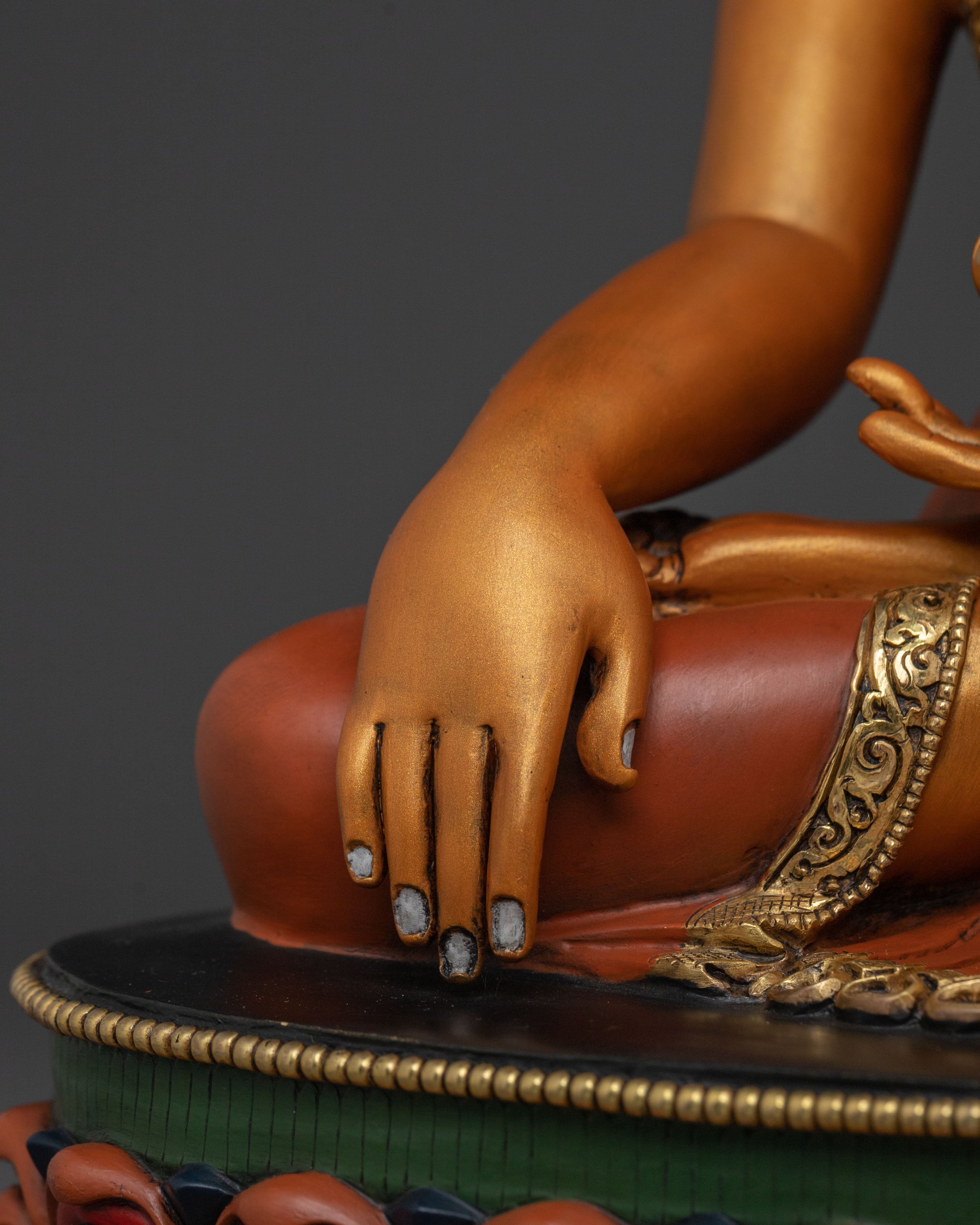 Buddha Shakyamuni Meditation Statue | Symbol of Enlightenment