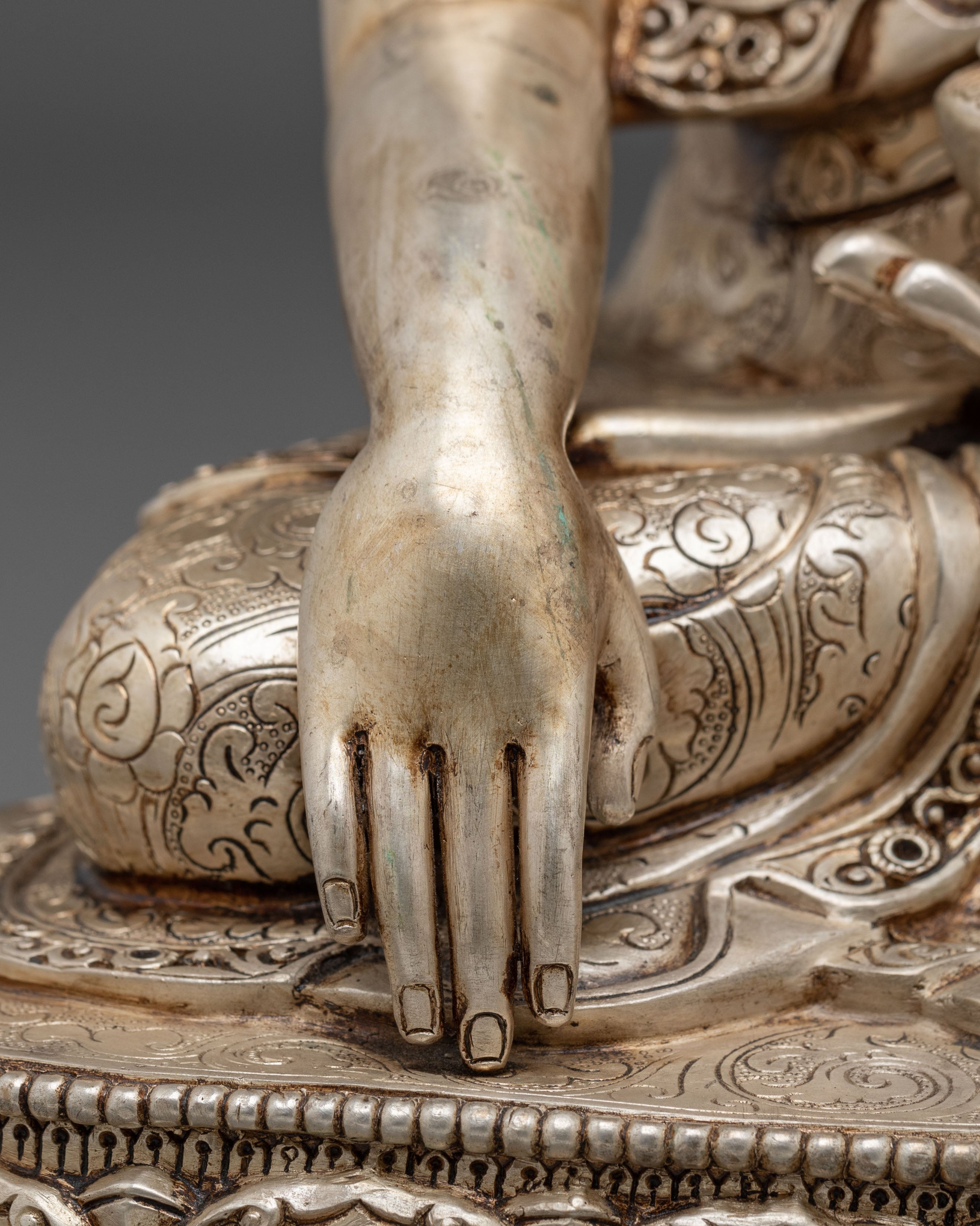 Shakyamuni Buddha Sacred Dharma Guide Statue