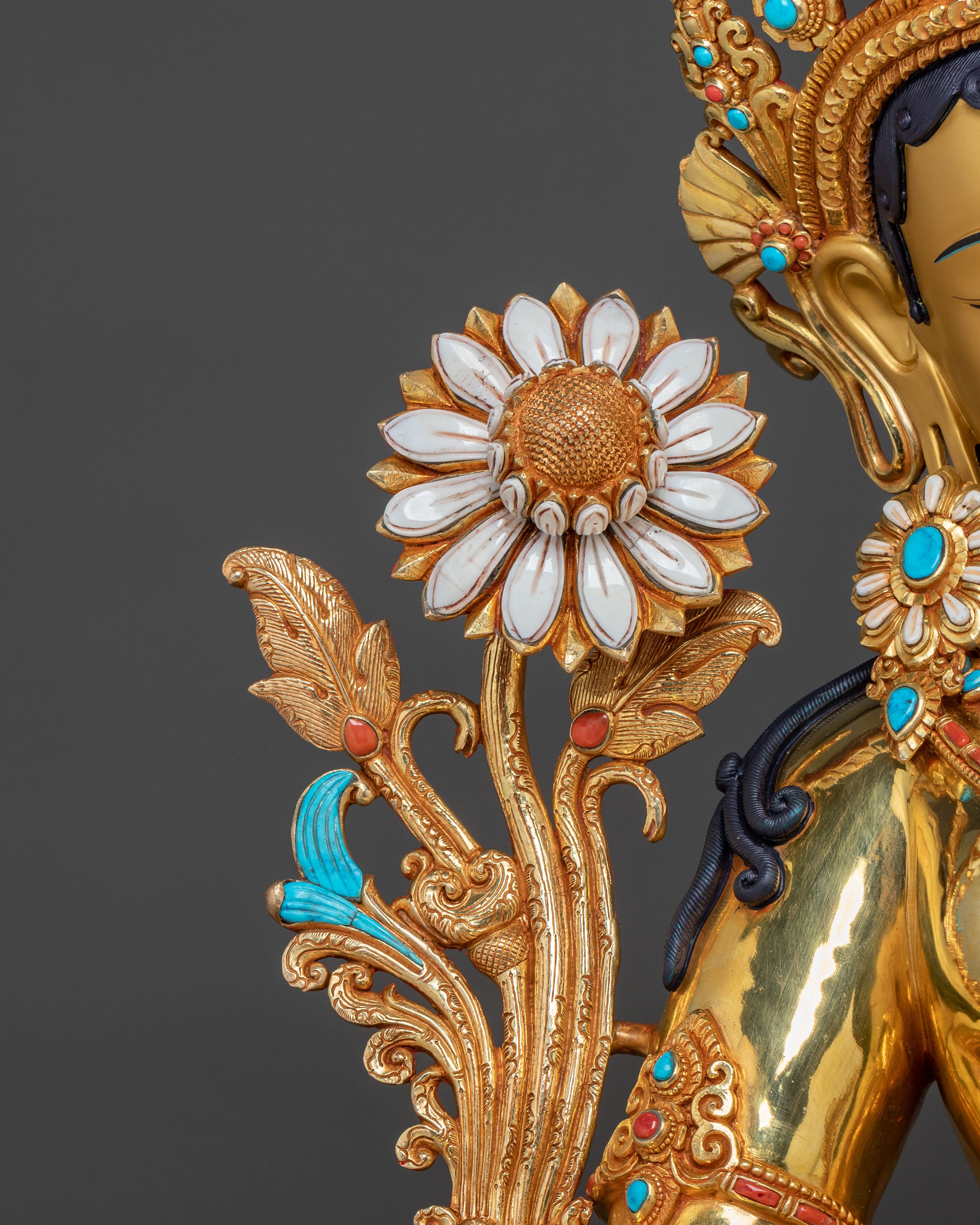 Green Tara Goddess Statue: Embodying Compassion and Divine Protection