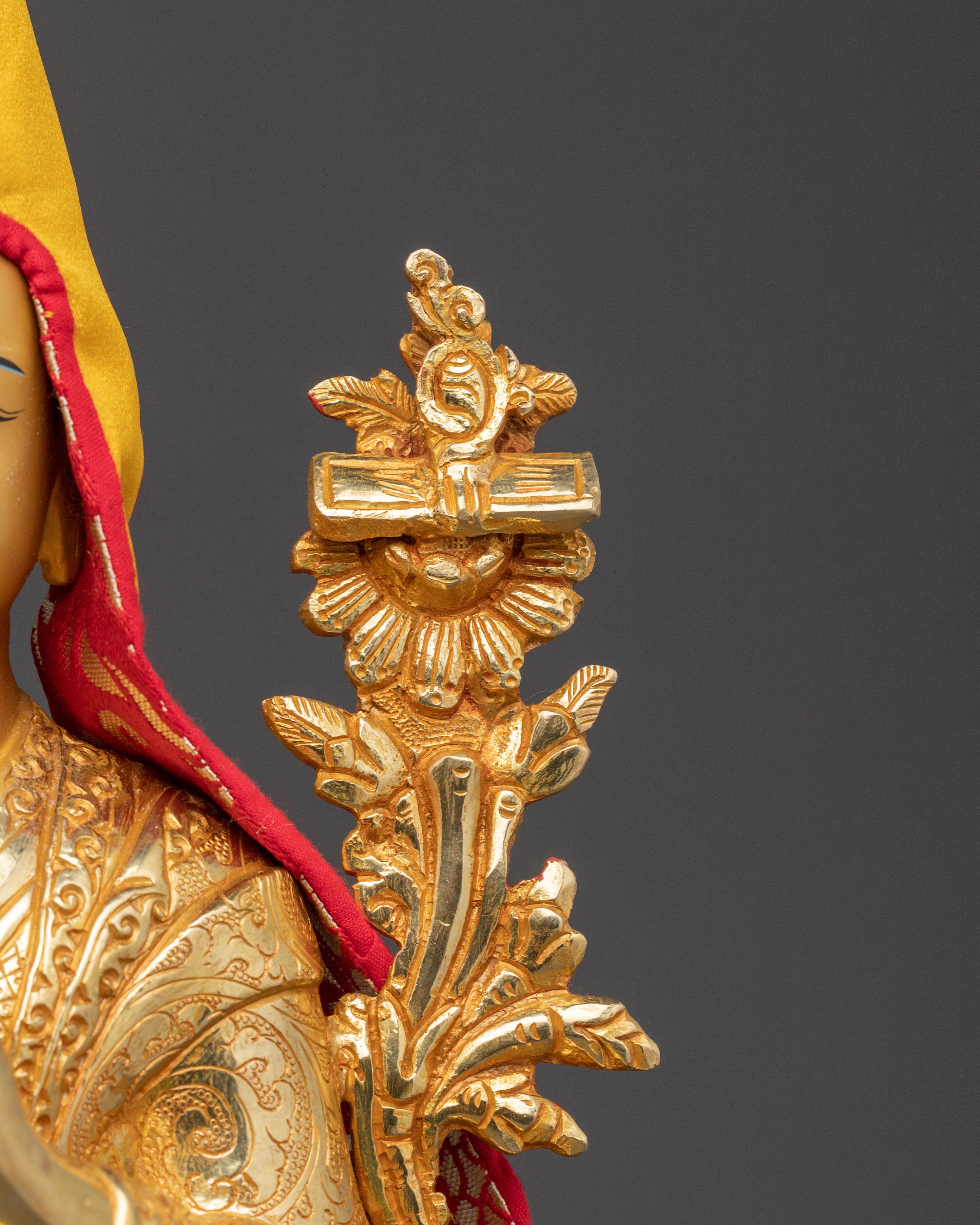 Sacred Tsongkhapa Statue Set | Sacred Meditation Teacher Sculpture