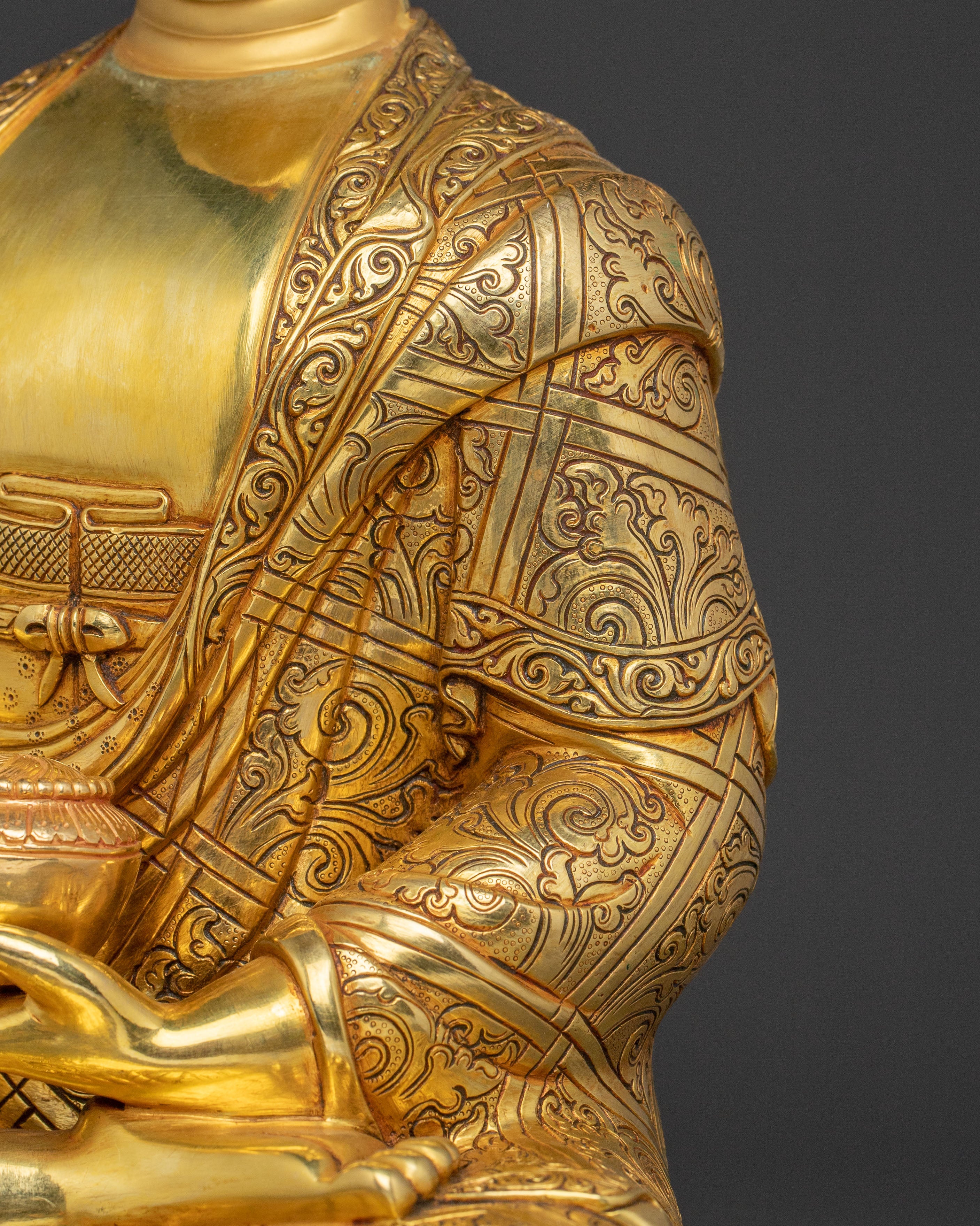 Shakyamuni Buddha Golden Statue | Enlightened One