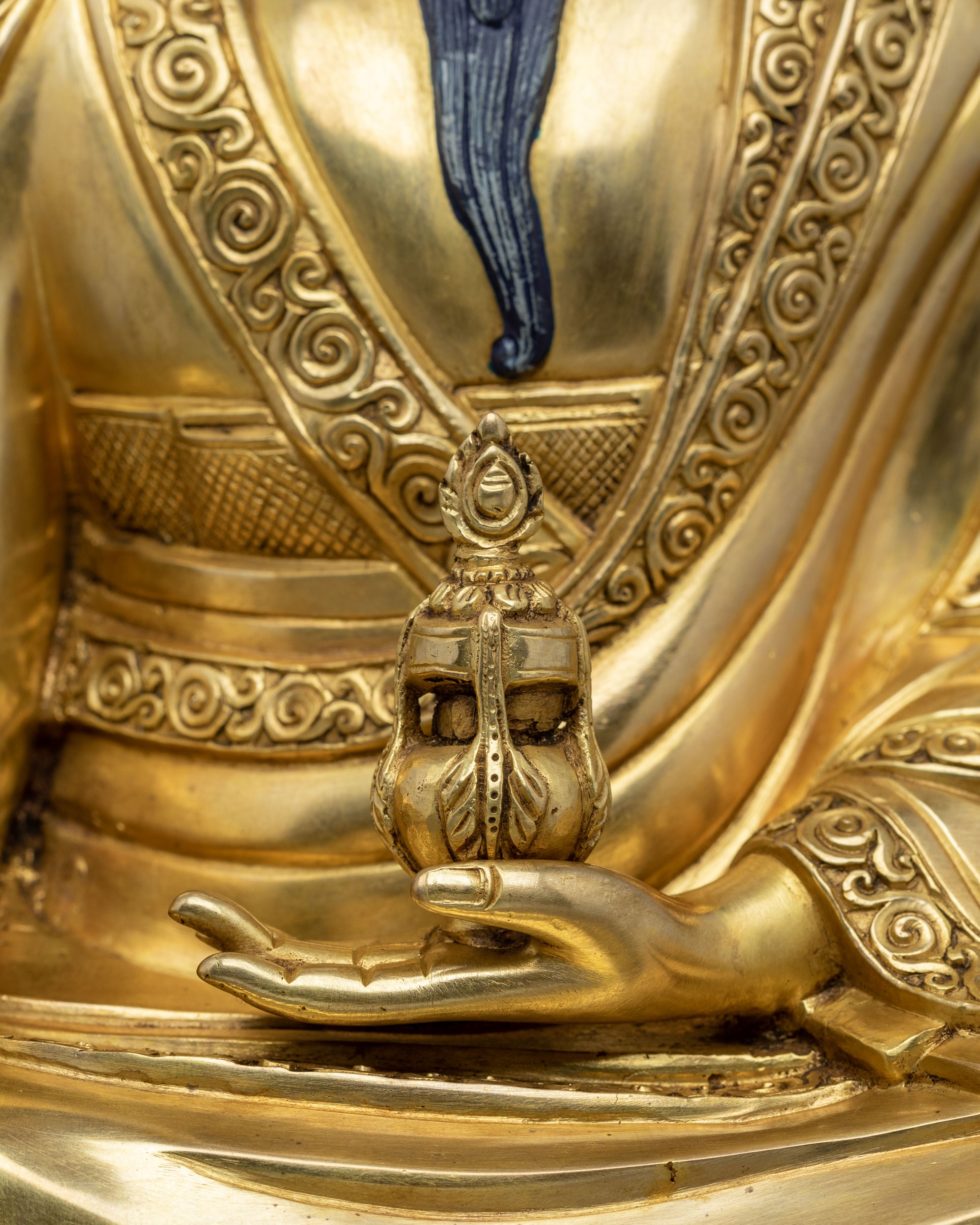 Guru Shapdum Statue | Sacred Copper Artistry