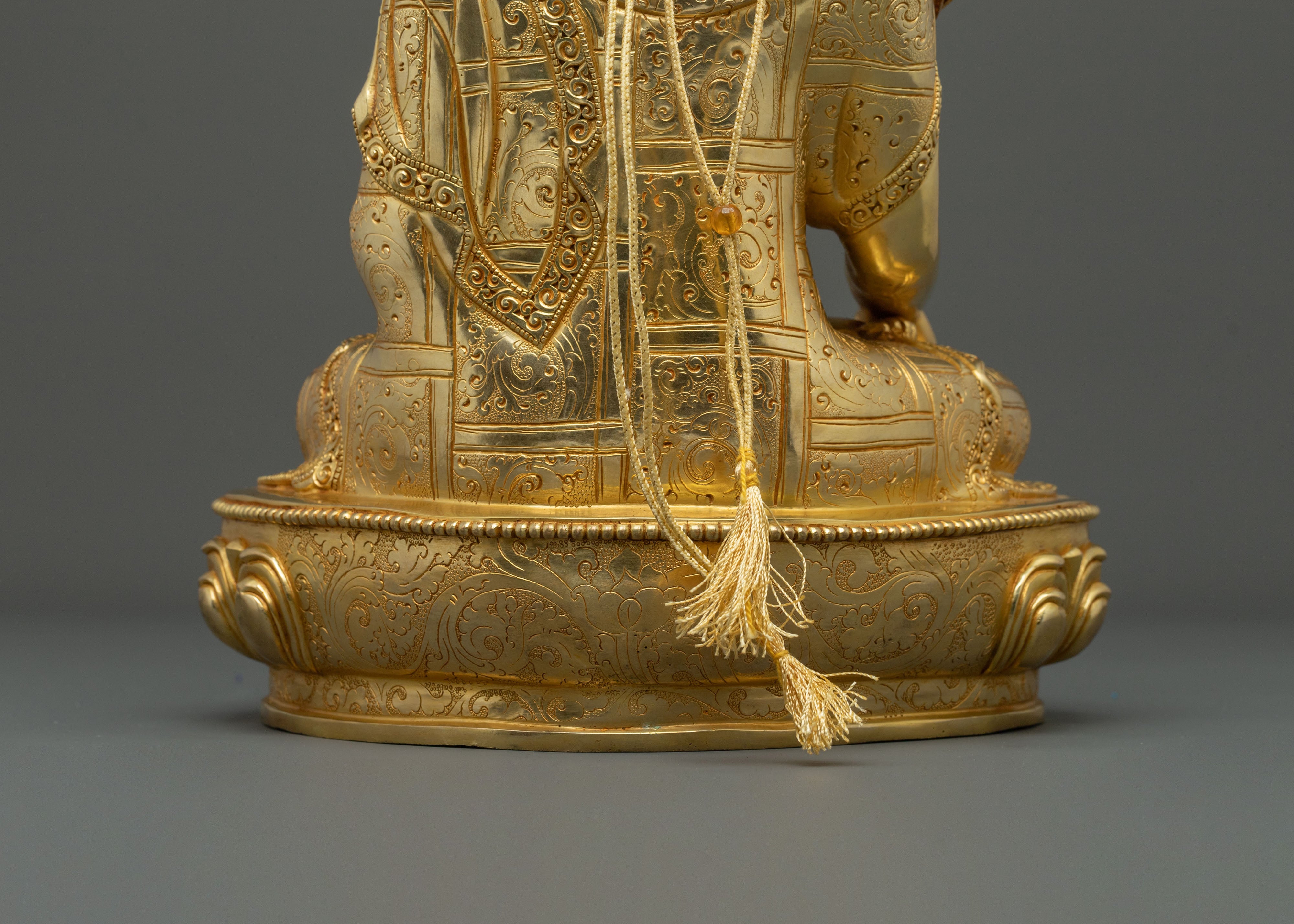 Handcrafted Crown Shakyamuni Buddha Spiritual Sculpture