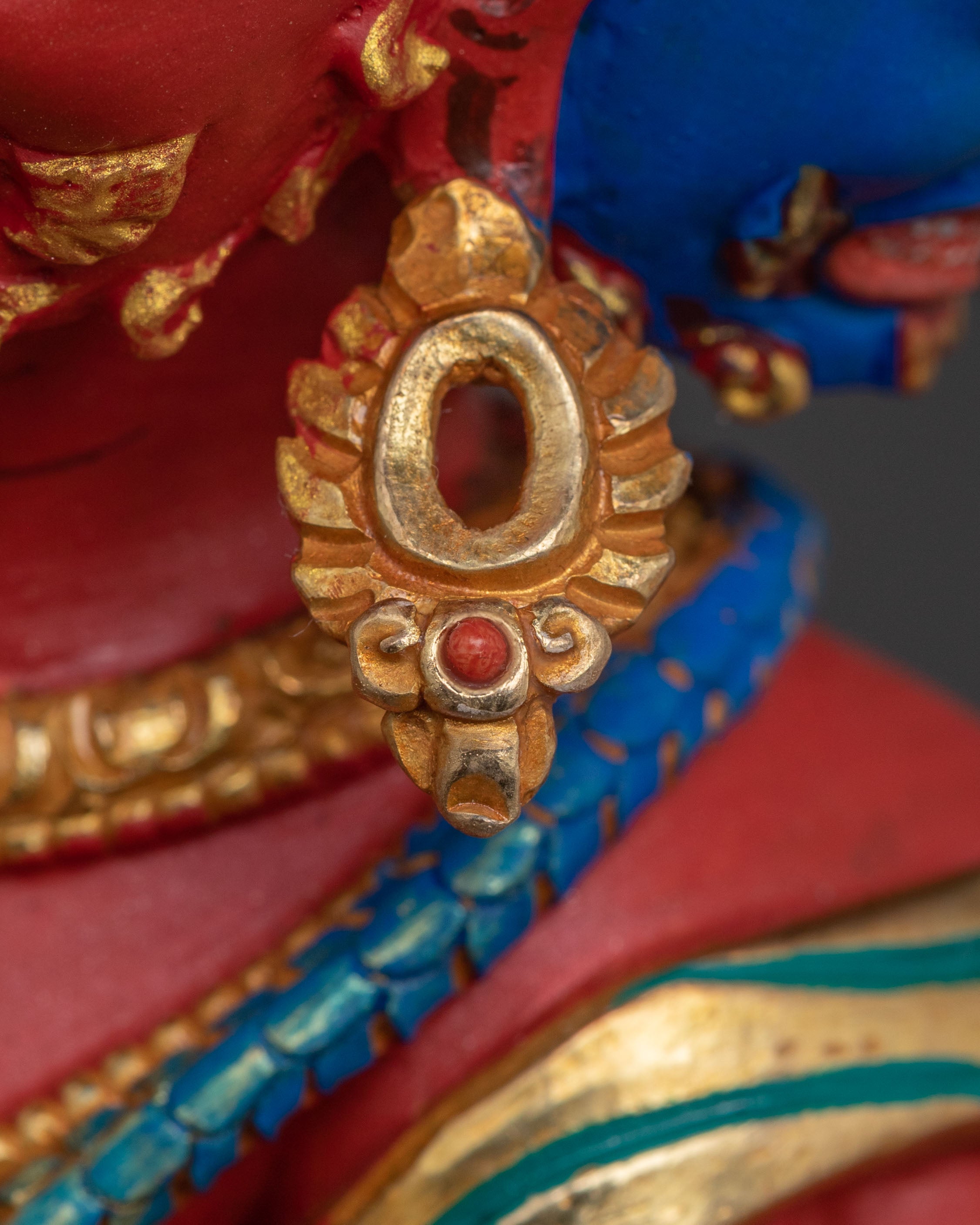 Red Dzambhala Spiritual Statue: Himalayan Handcrafted Artwork