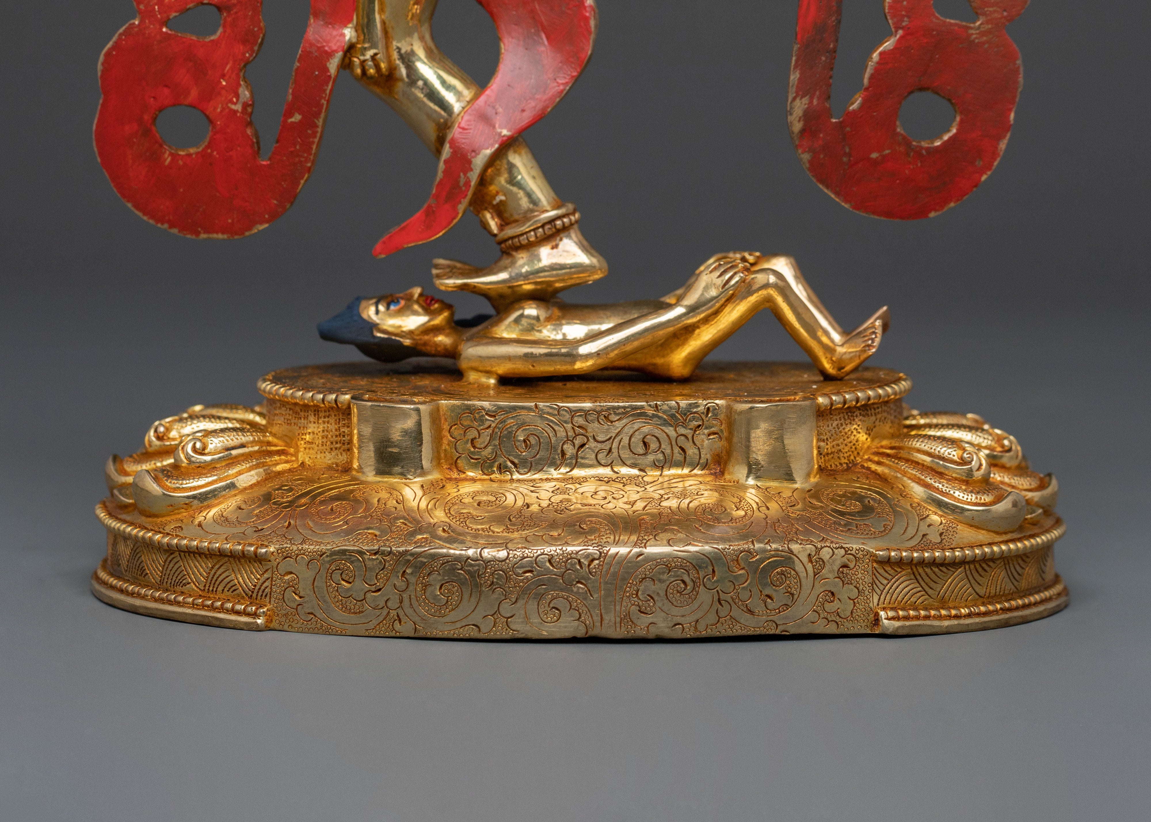 Kurukulla Statue | 24K Gold Glided Buddhist Dakini