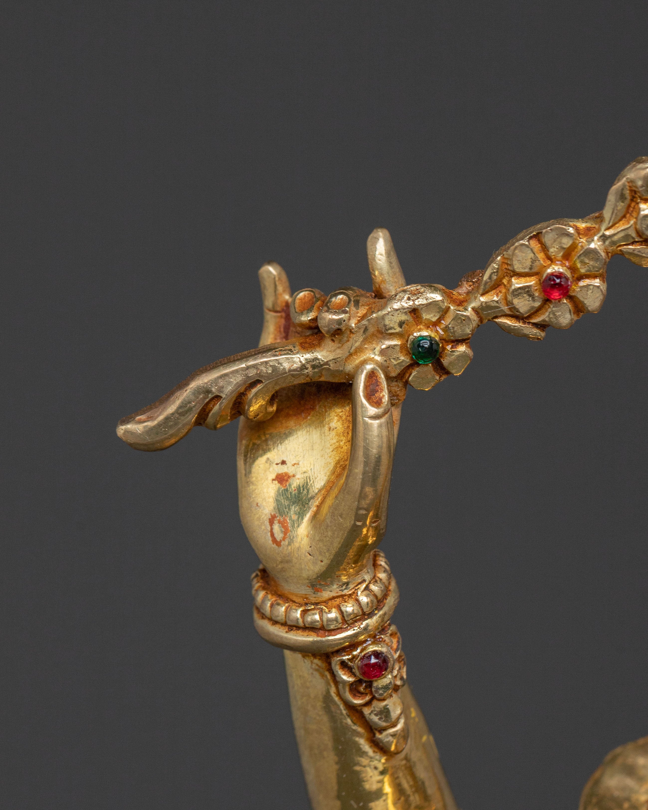 Kurukulla Statue | 24K Gold Glided Buddhist Dakini