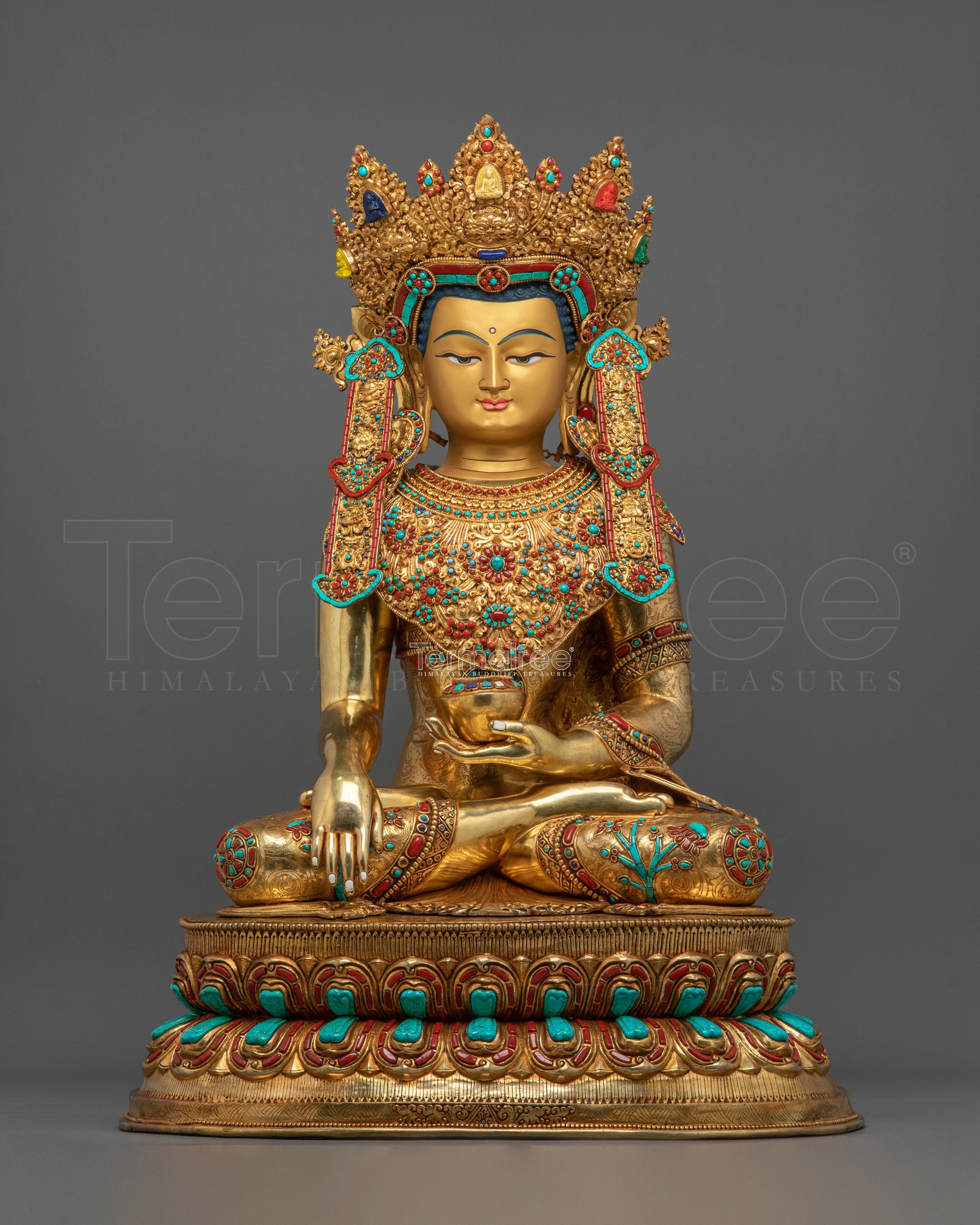 Crowned Shakyamuni Buddha Statue