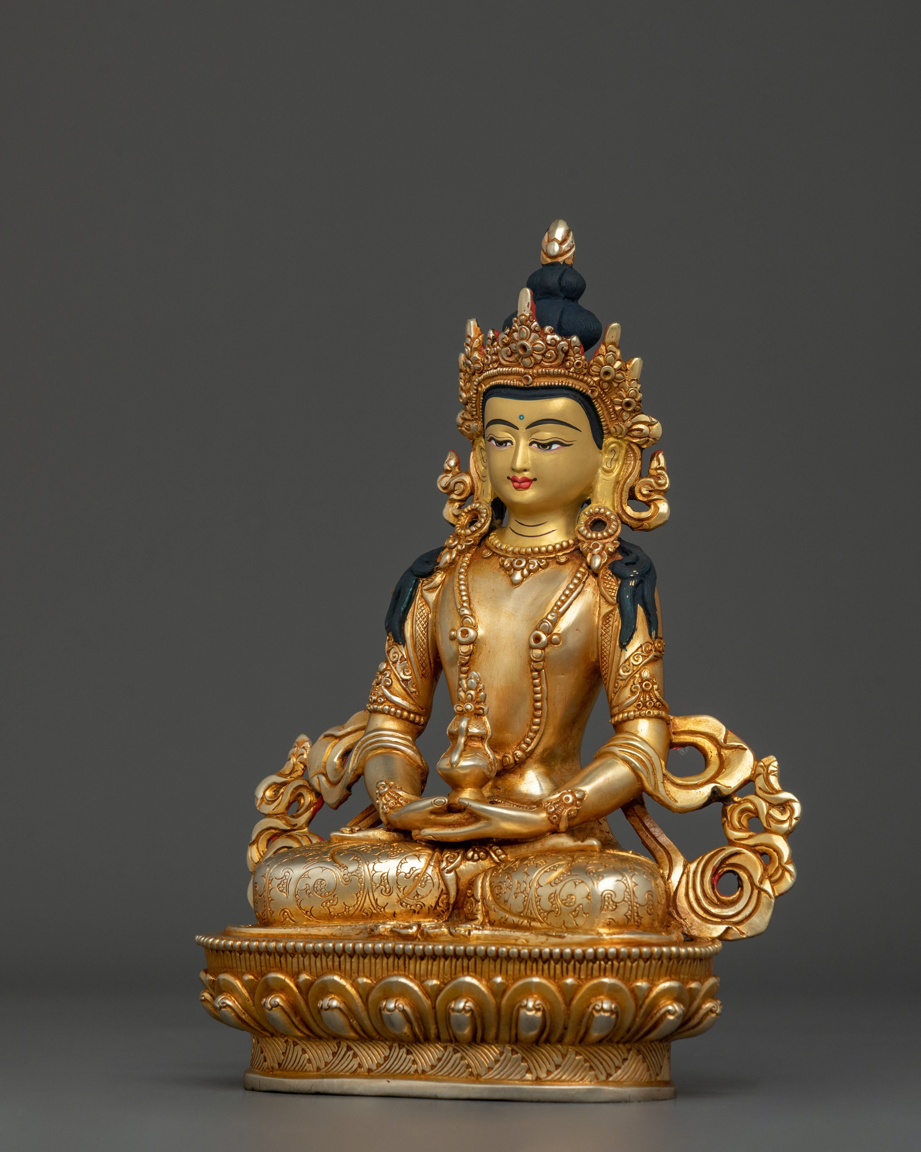 Long Life Deity Amitayus Statue – Serene Gilded Copper