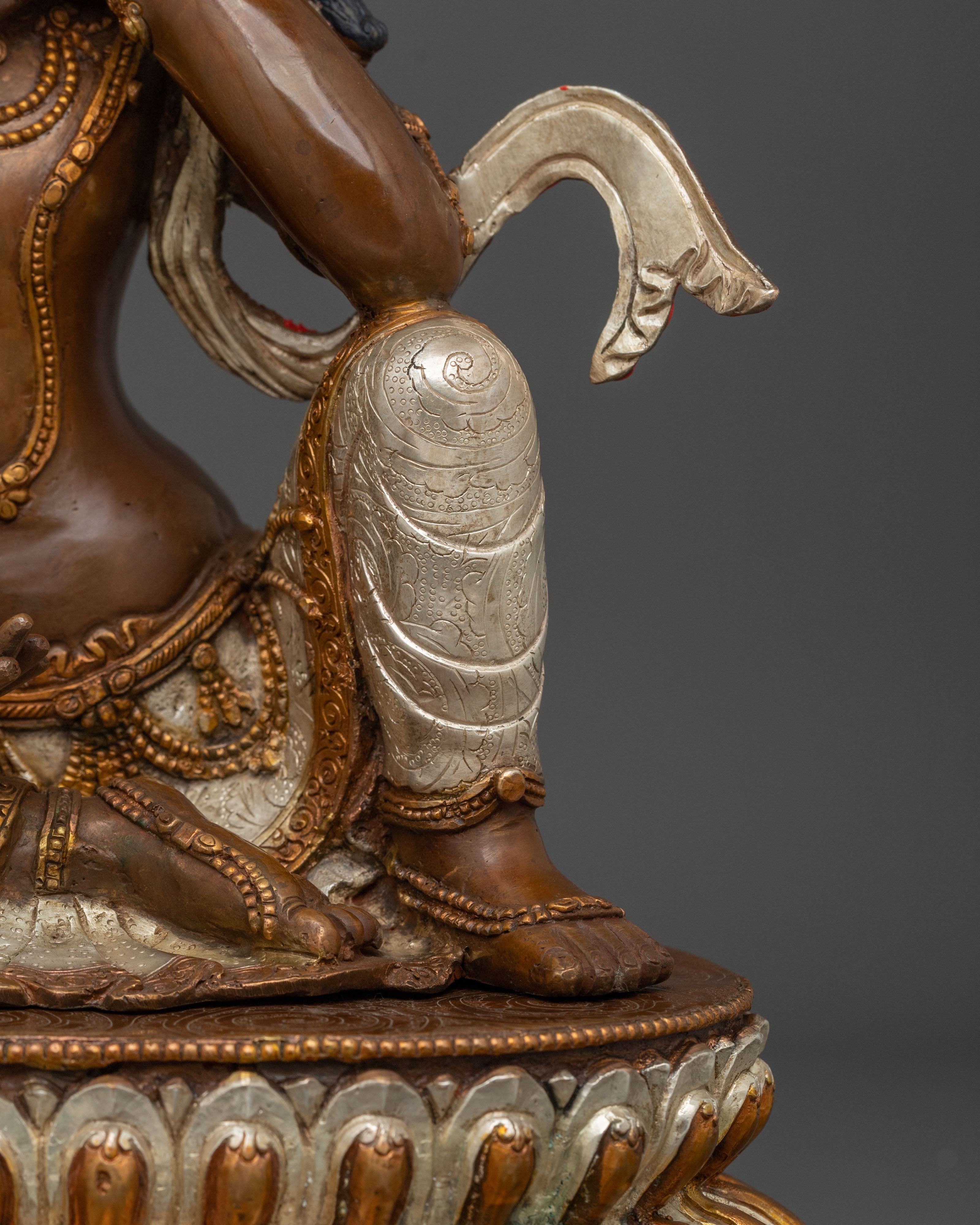 Avalokiteshvara Bodhisattva of Compassion Statue in Silver and Gold Plated