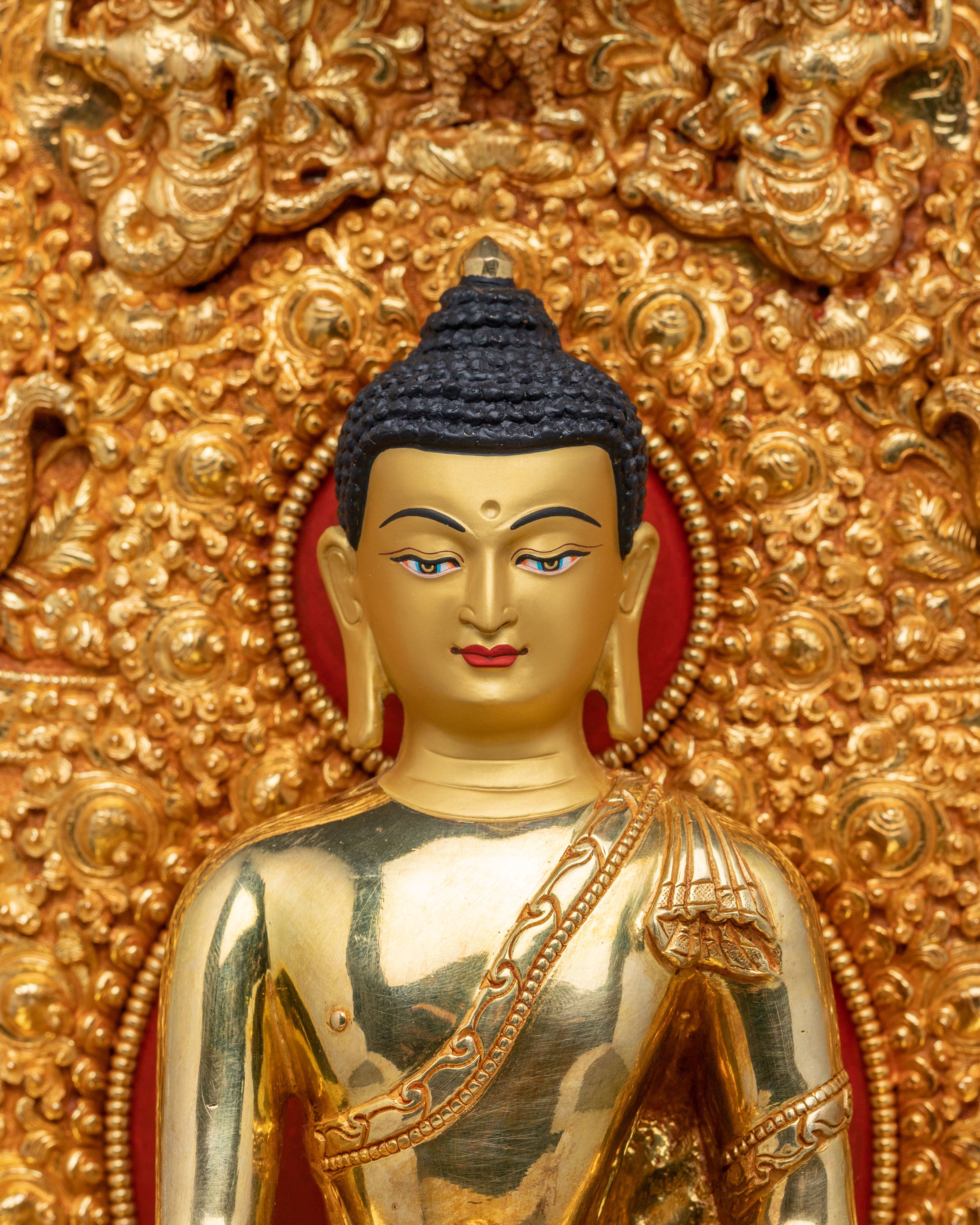 Shakyamuni Buddha Sacred Statue with Throne | Spiritual Altar