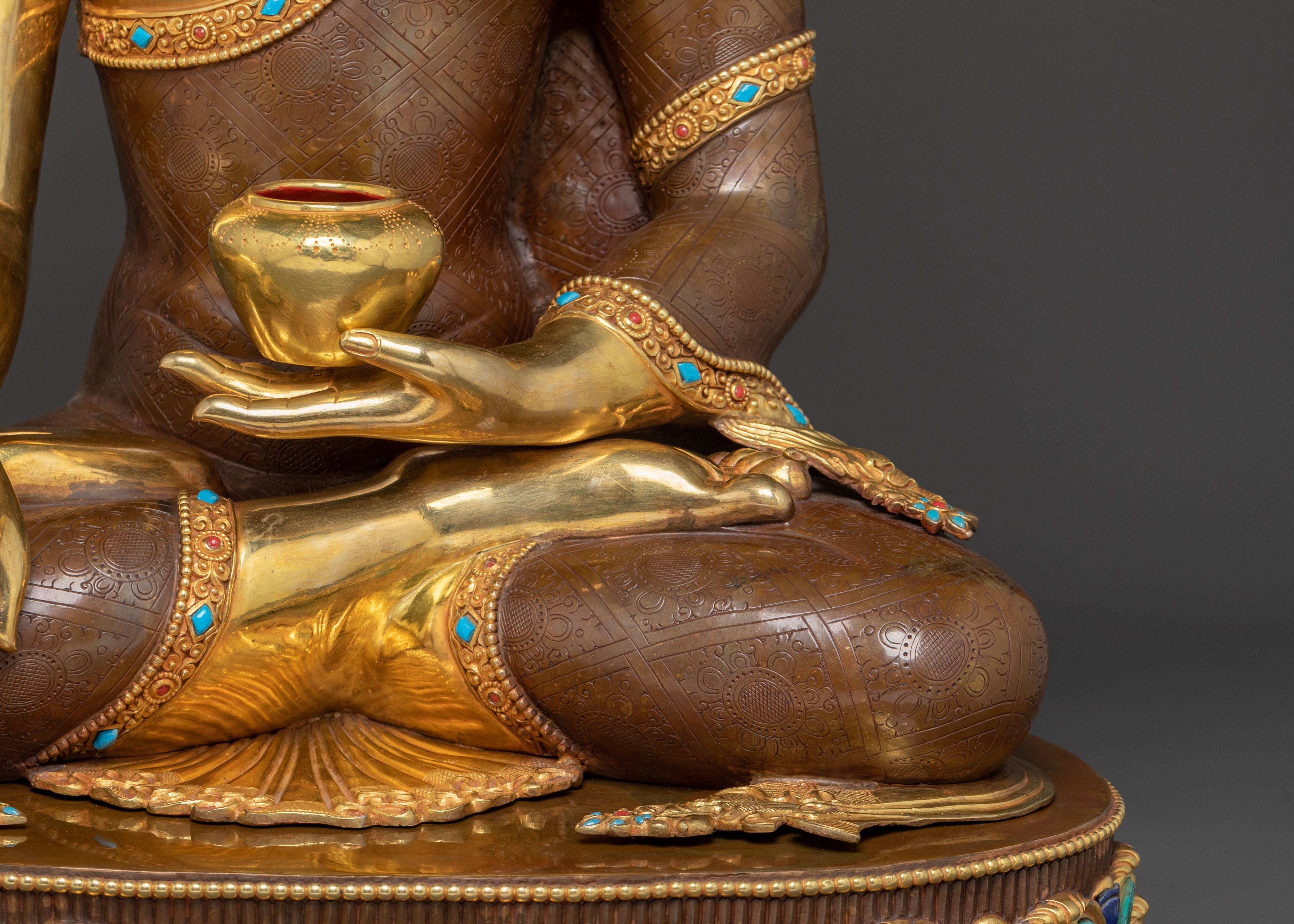 Shakyamuni Buddha: 24K Gold Gilded Statue