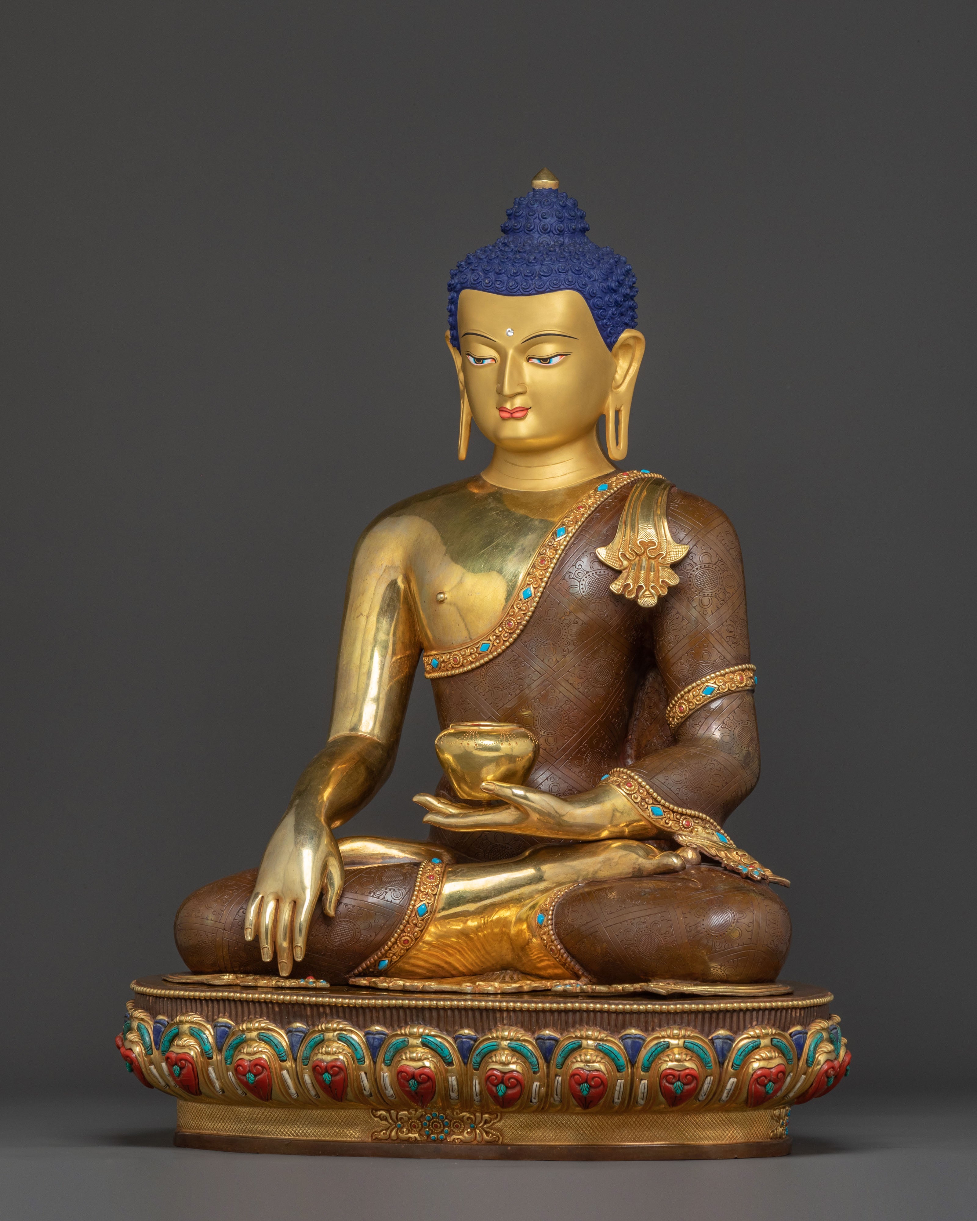 Shakyamuni Buddha: 24K Gold Gilded Statue