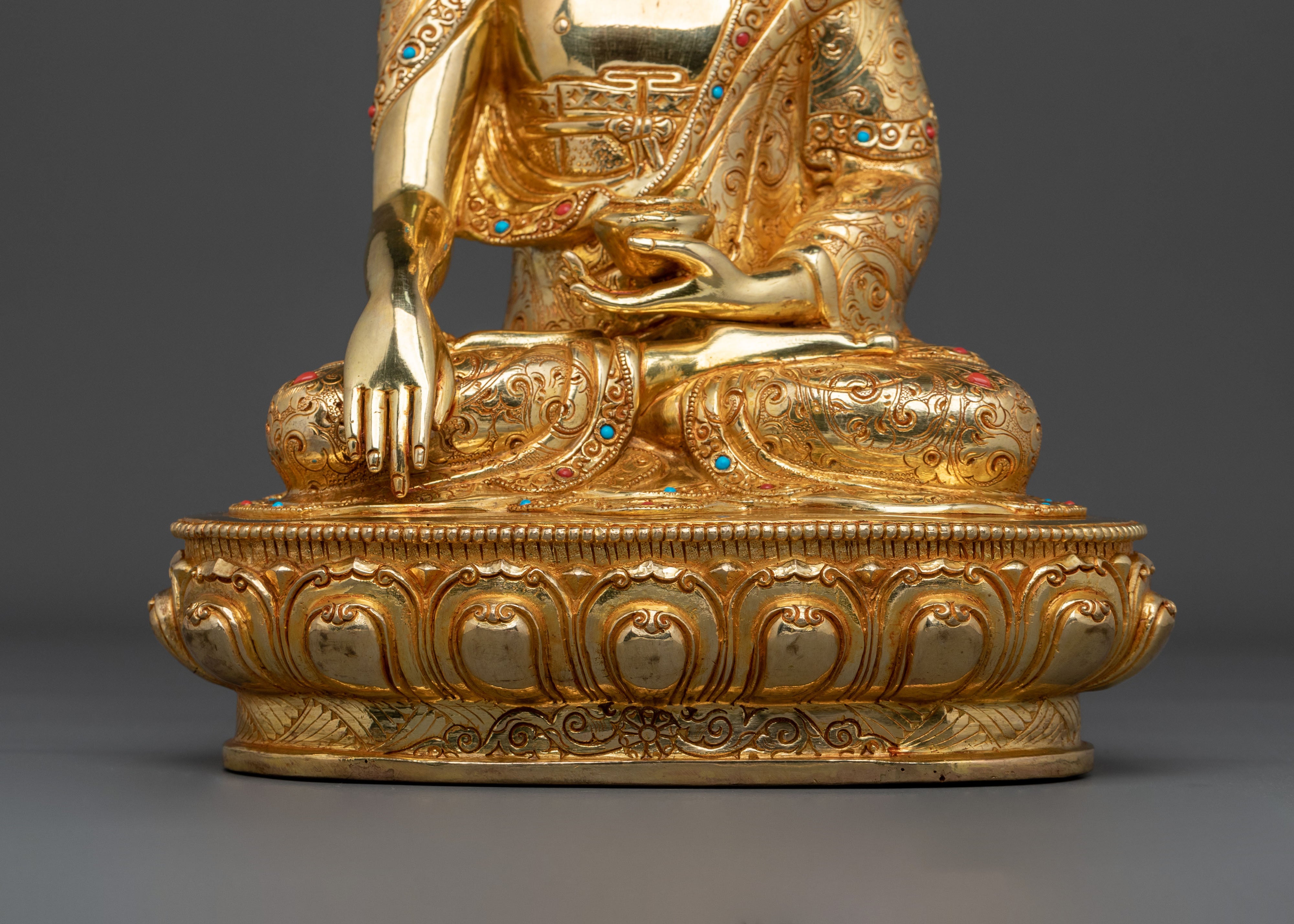 Shakyamuni Buddha Sculpture | Sacred Buddhist Figurine
