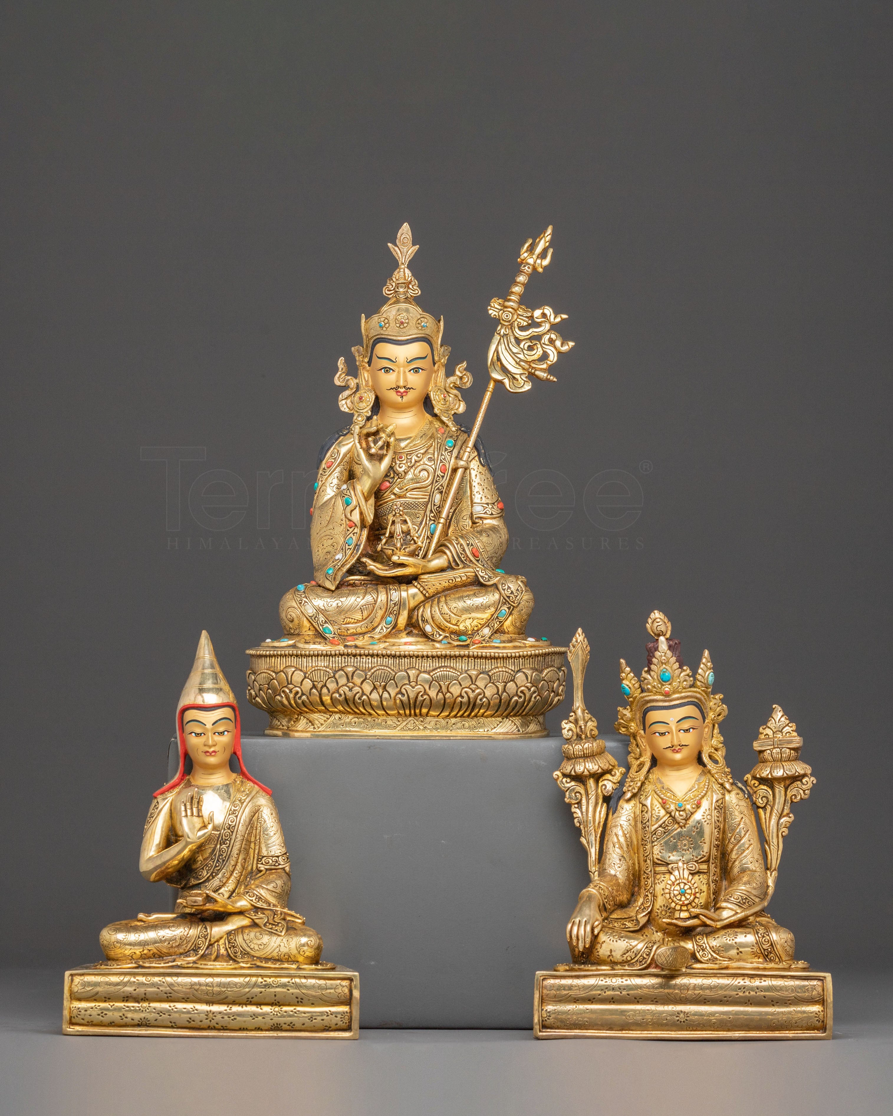 Golden Statue of Guru Set