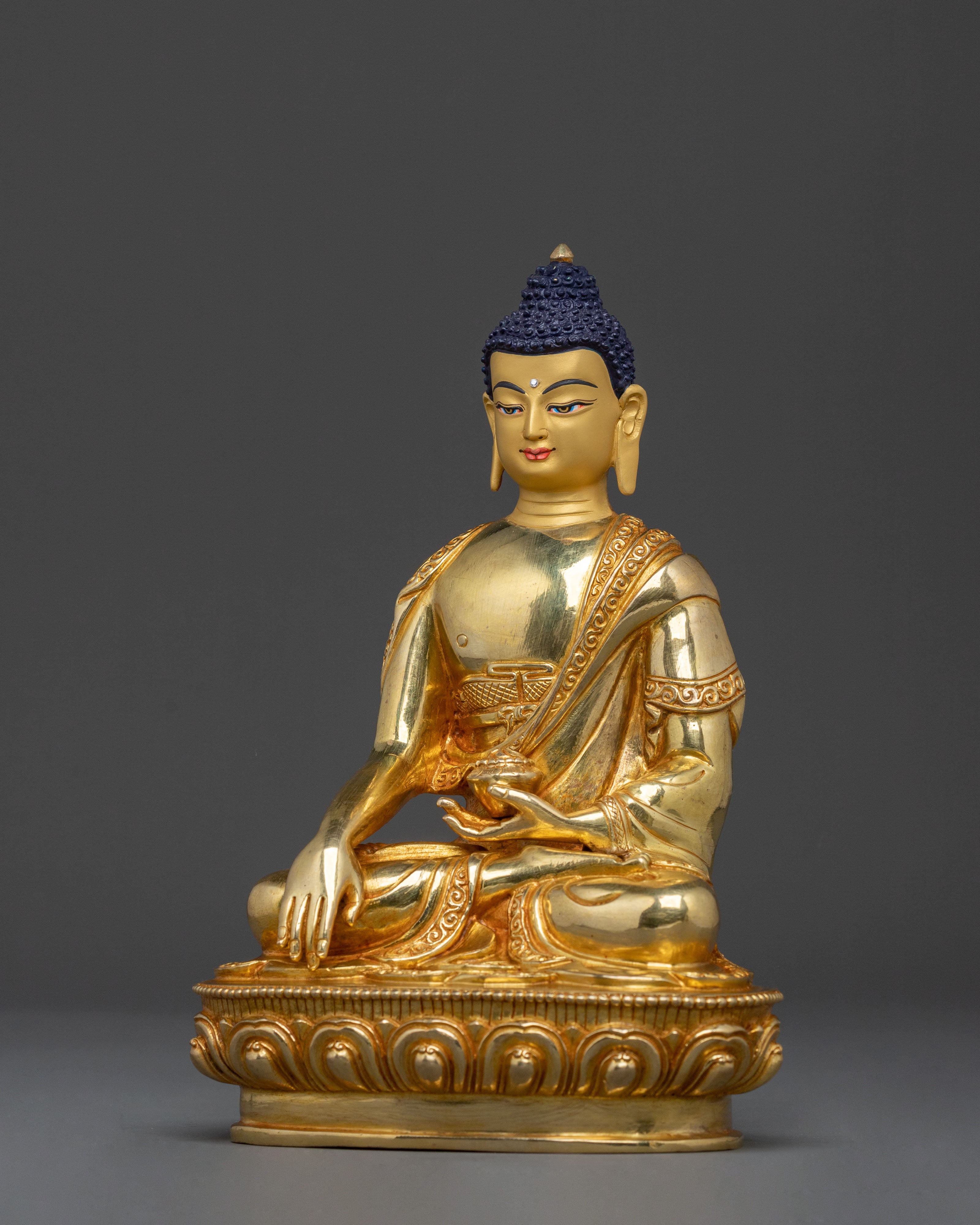 Shakyamuni Buddha: Sacred Buddhist Figurine
