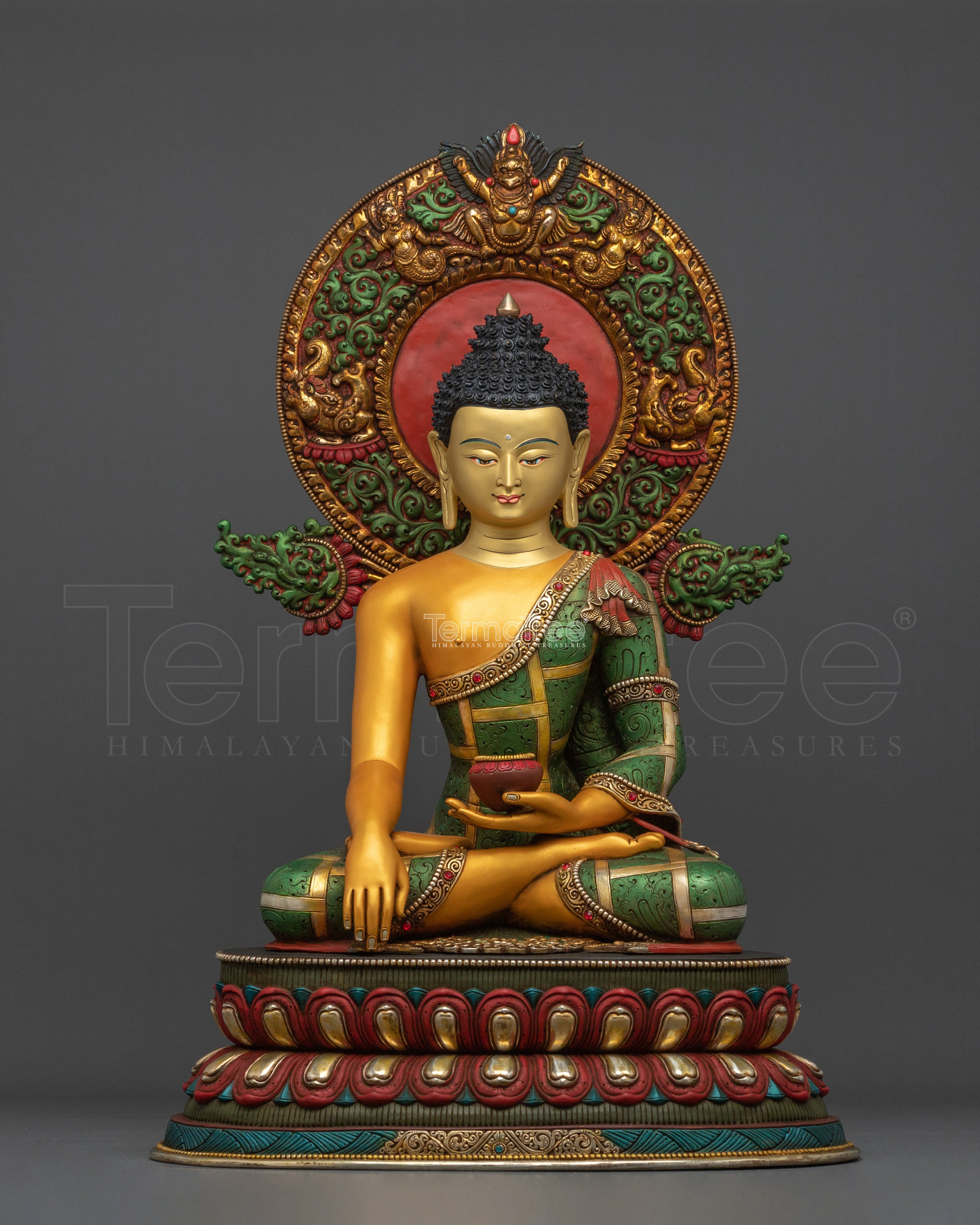 Shakyamuni buddha copper statue 
