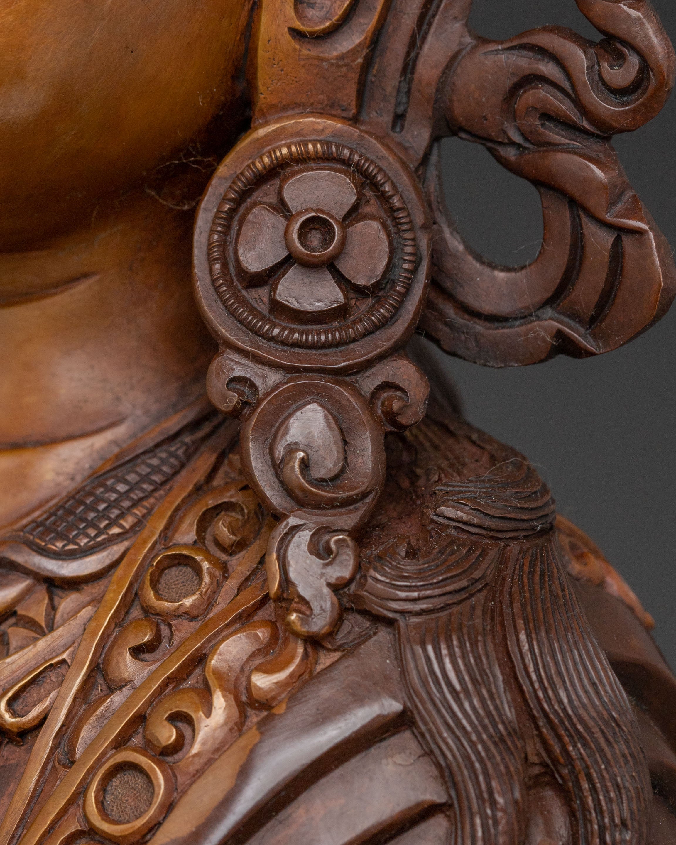 Guru Rinpoche Oxidized Copper Figurine: Buddhist Altar Decor
