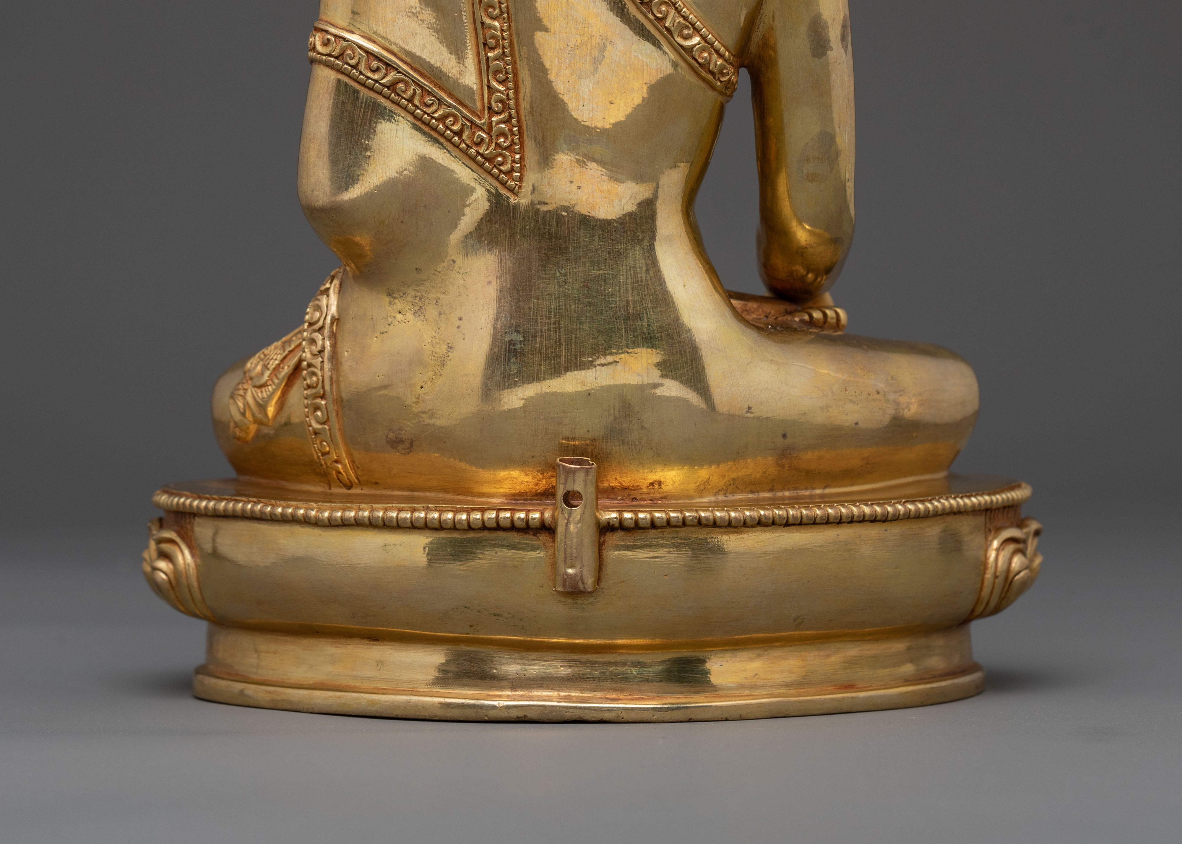 Shakyamuni Buddha Statue Radiates Enlightenment