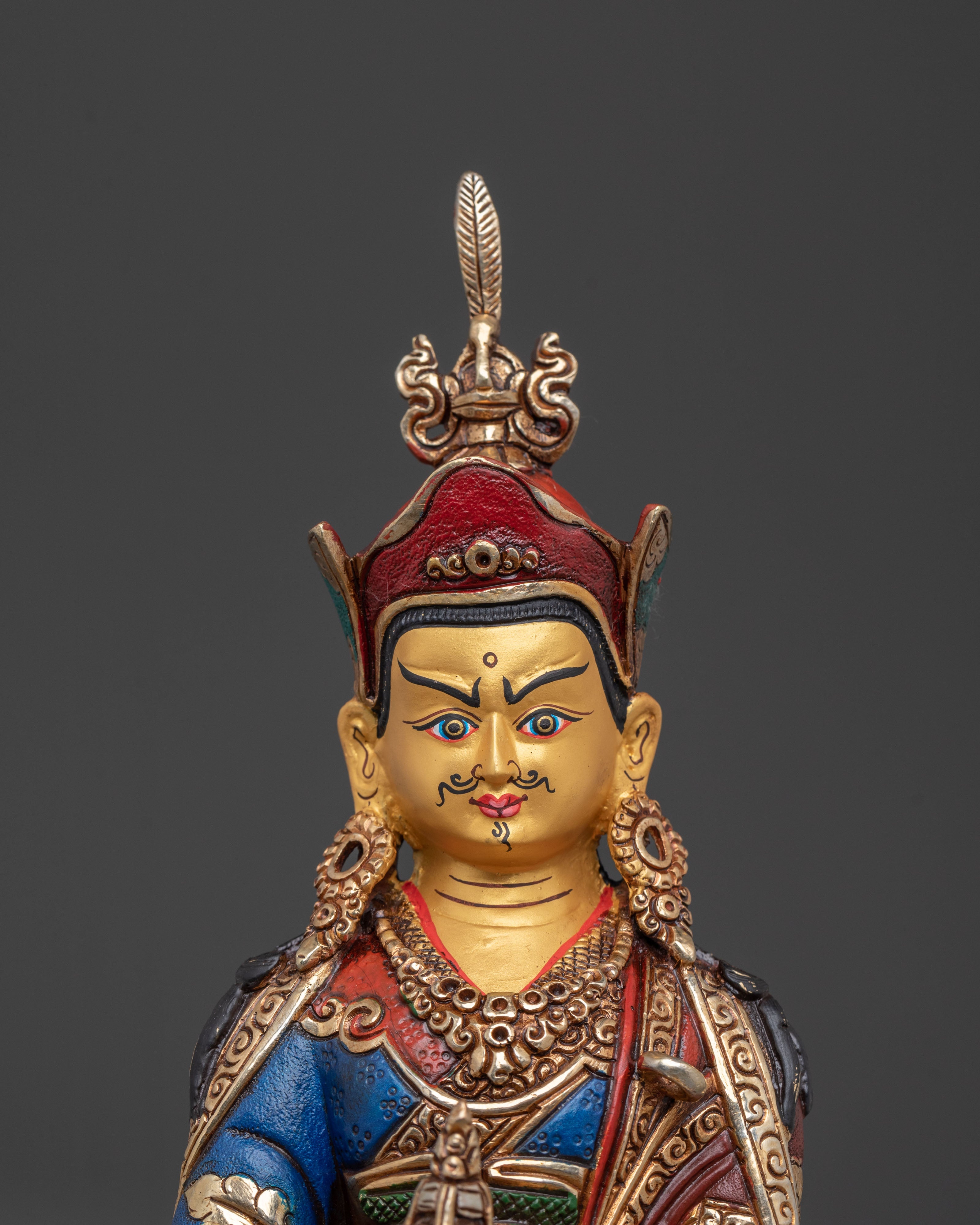 Guru Rinpoche Golden Statue | Enlightened Presence
