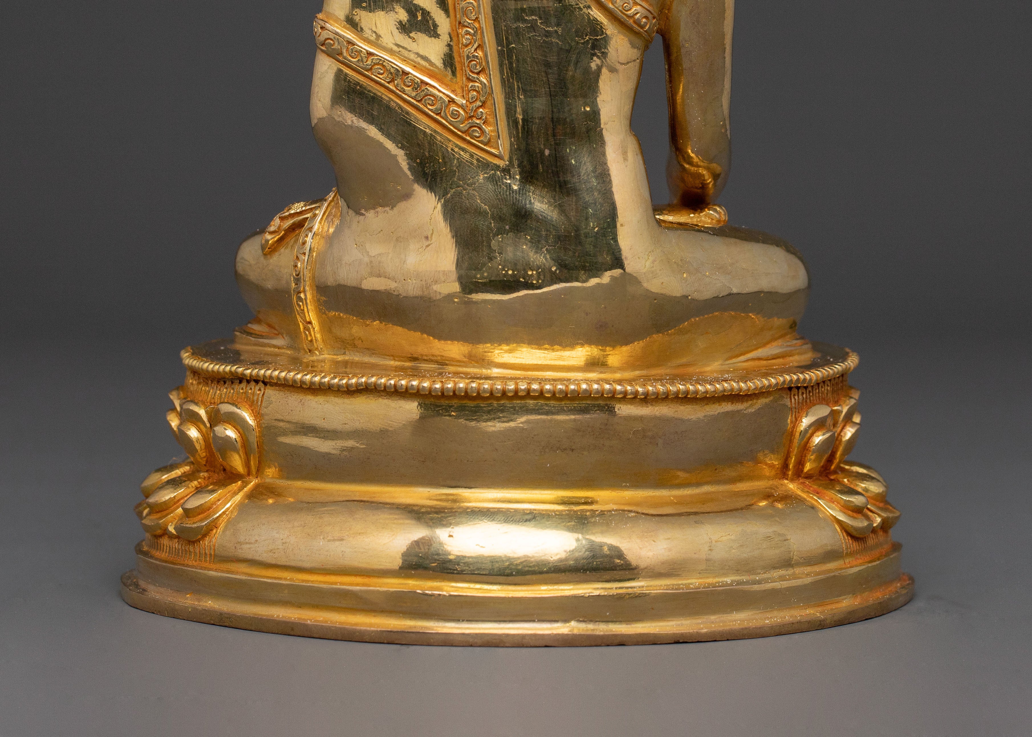 Awakened One Shakyamuni Buddha Sculpture for Altar