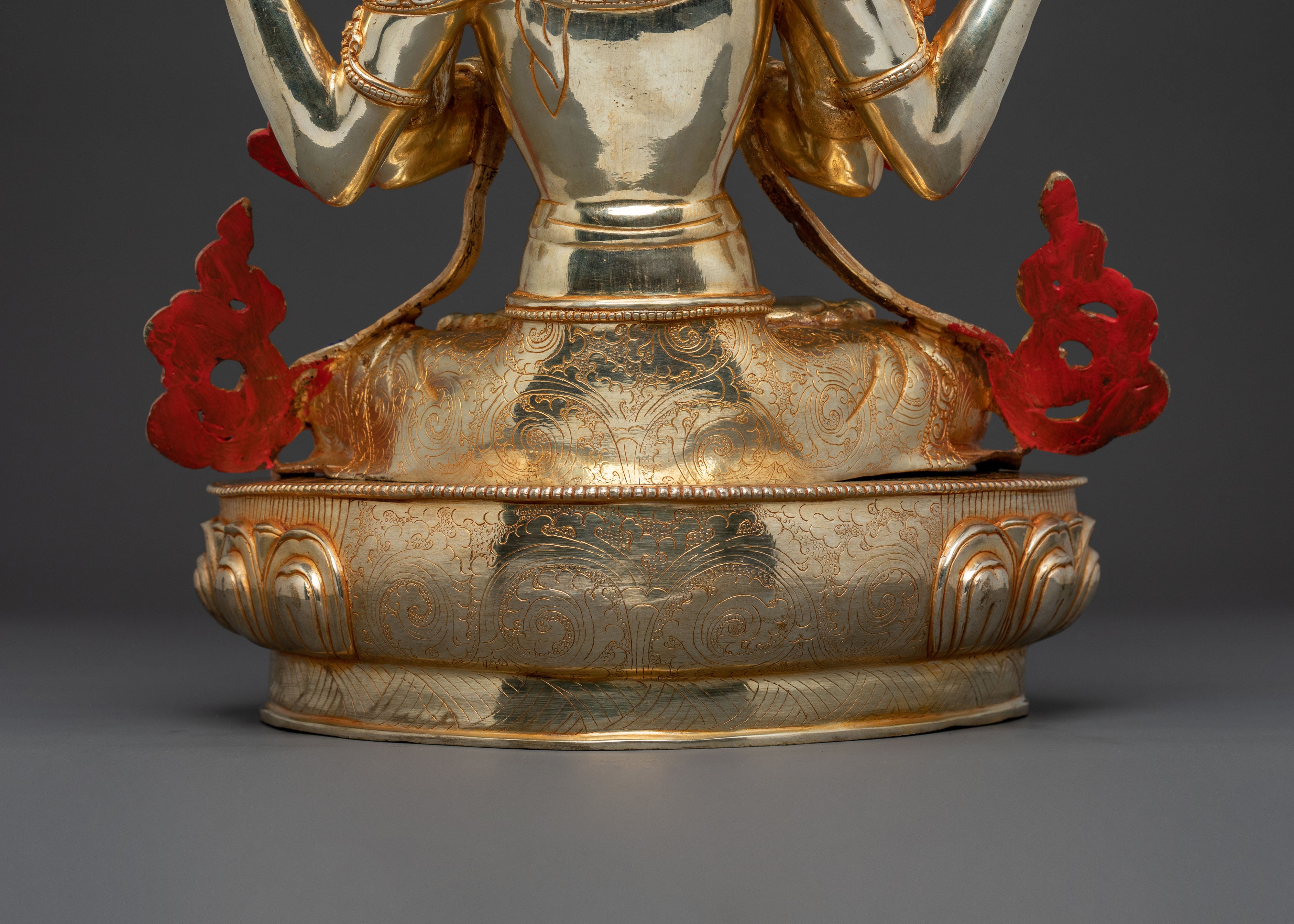 Four-Armed Chenrezig Statue | Serene Compassion