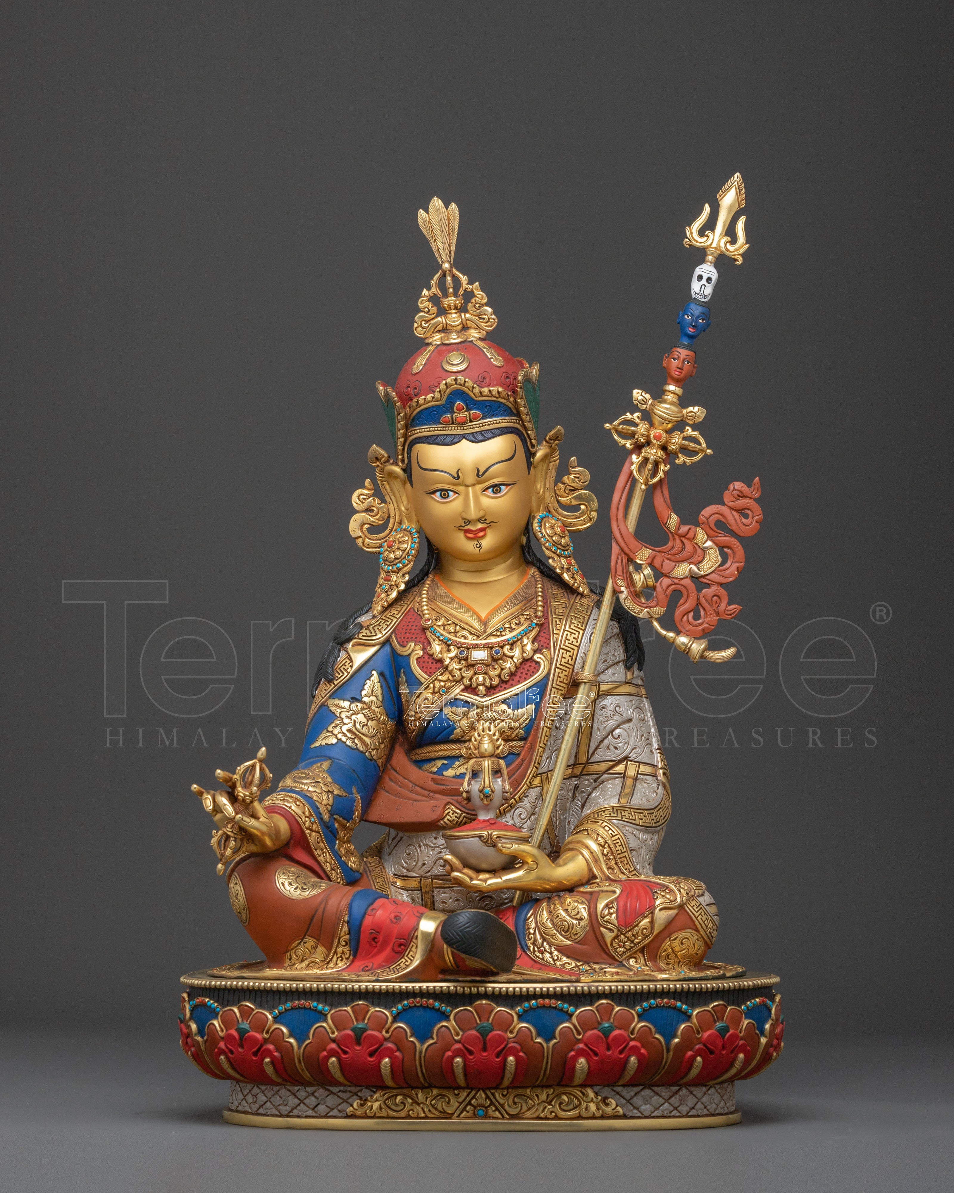Guru Rinpoche Statue