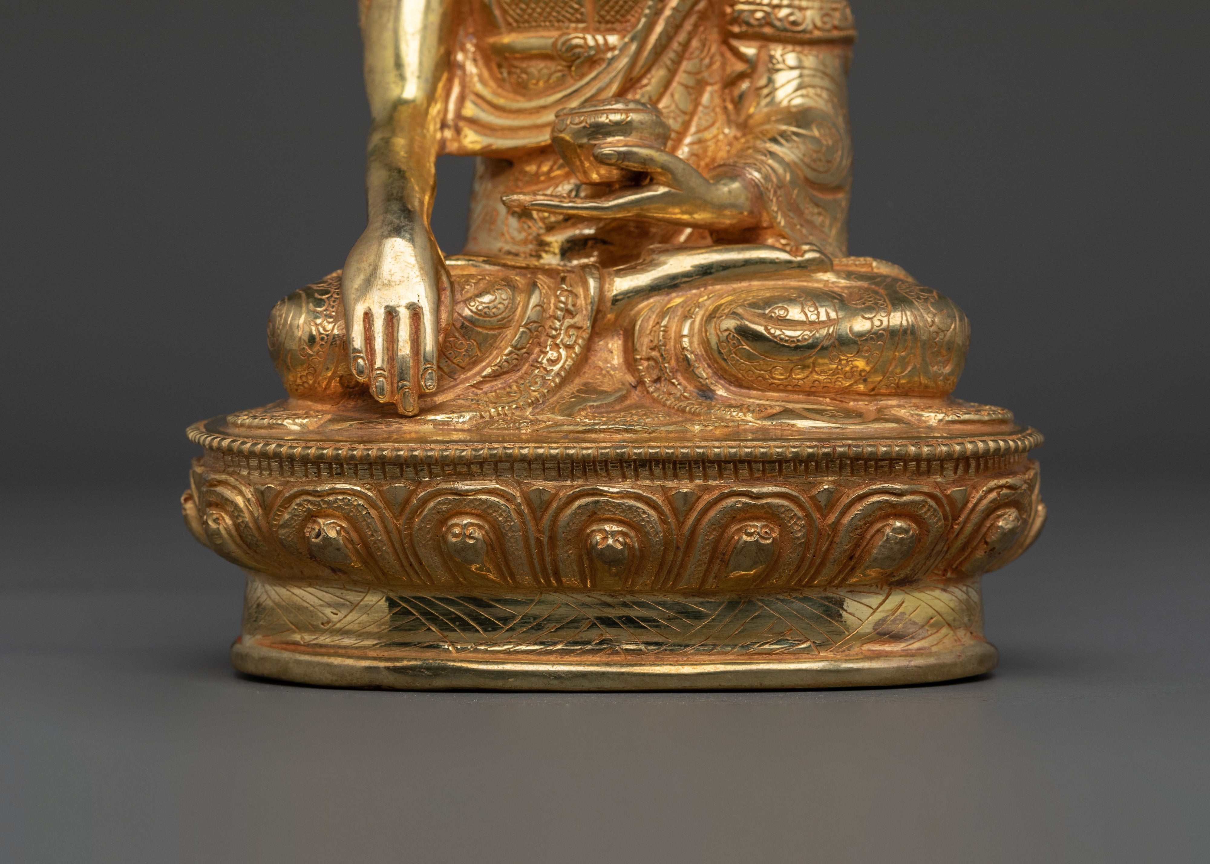 Shakyamuni 24K Gold Buddha Statue | Altar Home Decor