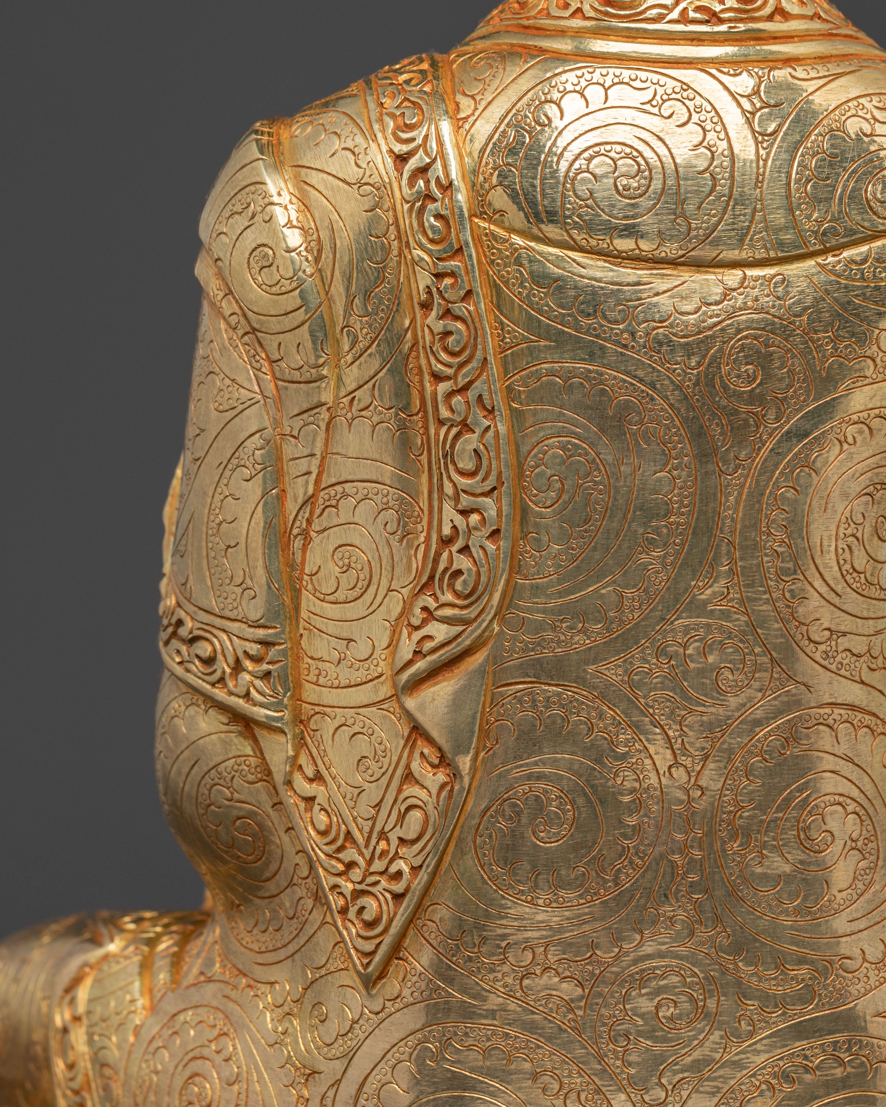 24K Gold Gilded Enlightened Shakyamuni Buddha Sculpture – Serene Handcrafted Art