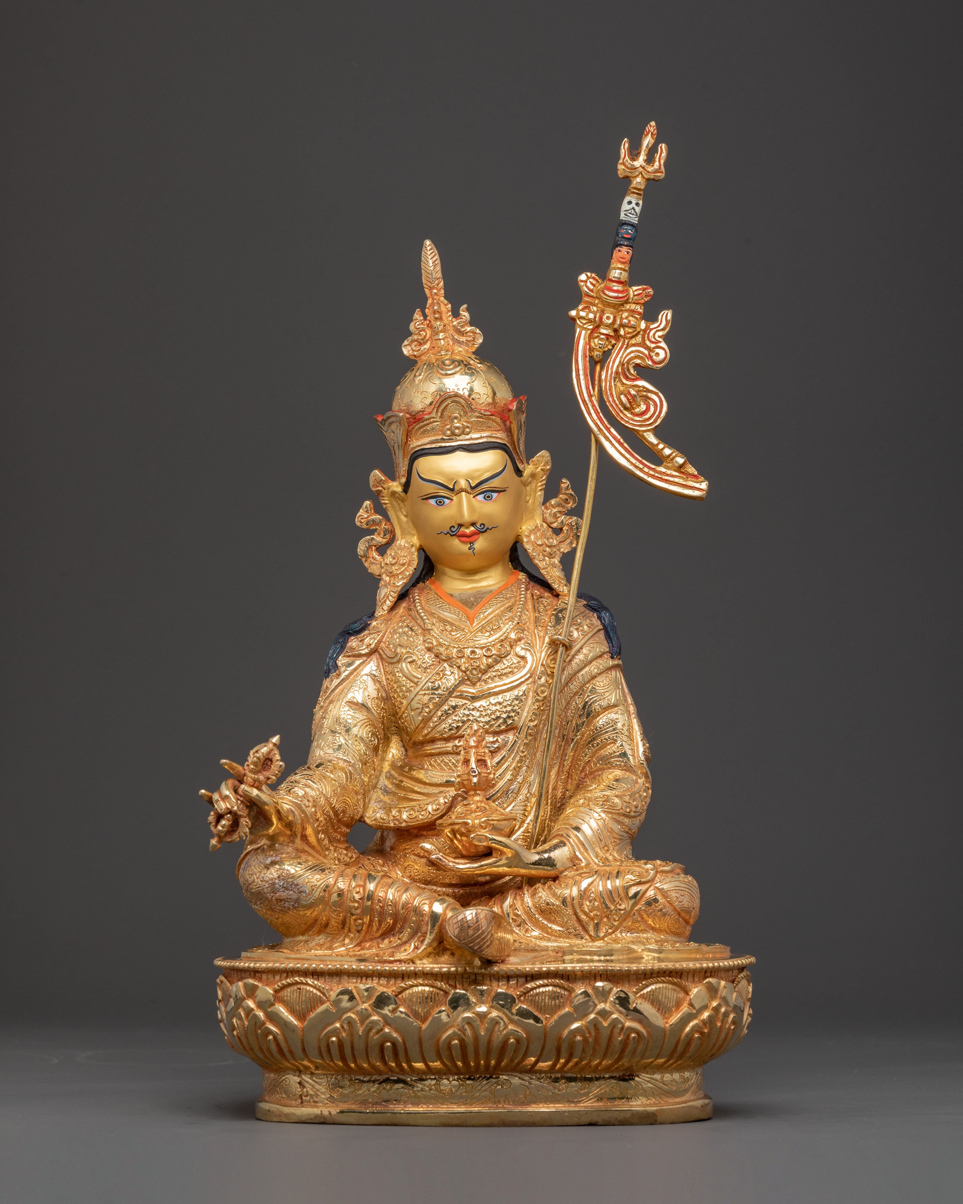 Guru Rinpoche Spiritual Statue – Handcrafted Gold Gilded Statue