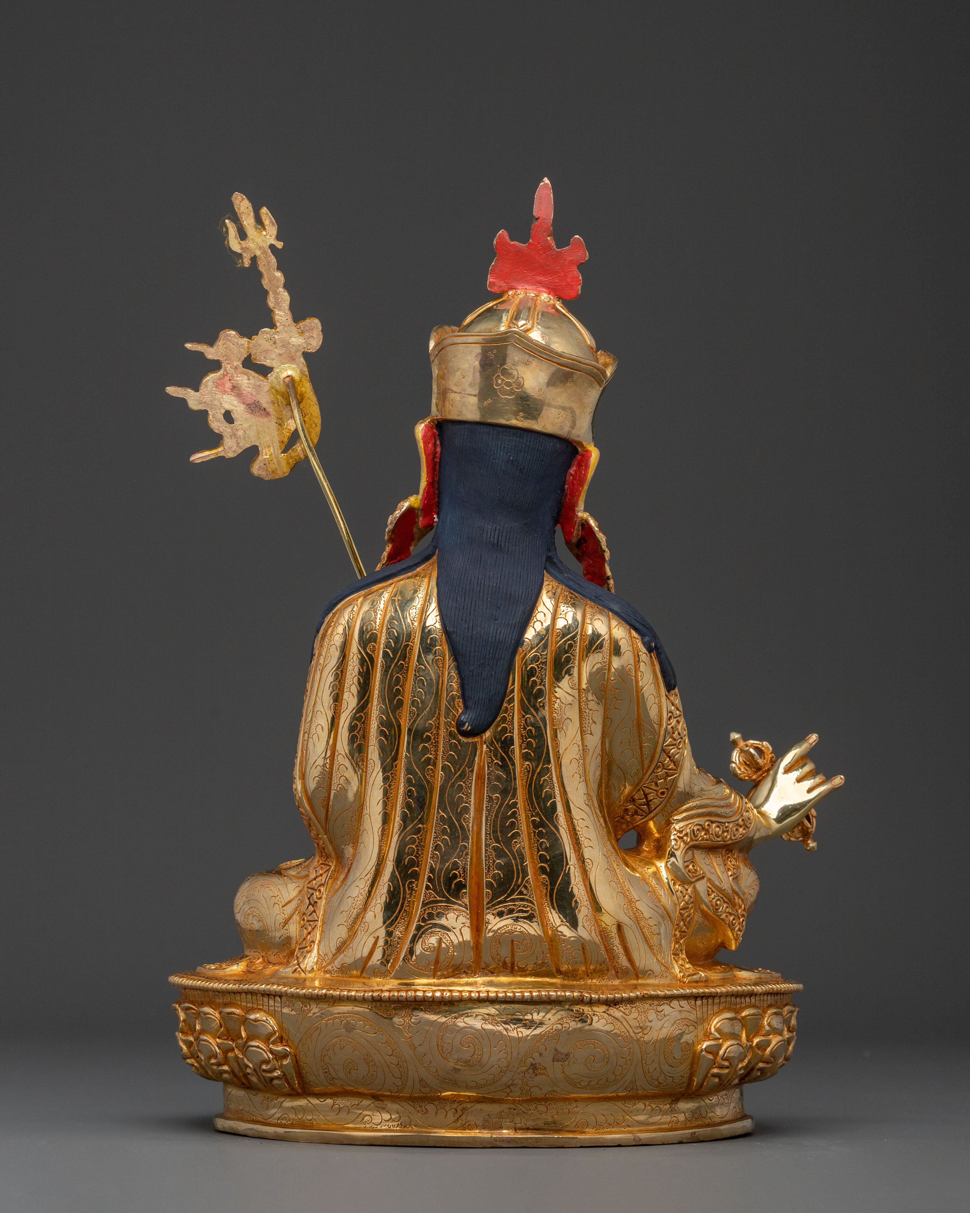 Handcrafted Guru Rinpoche Statue: Sacred Figurine