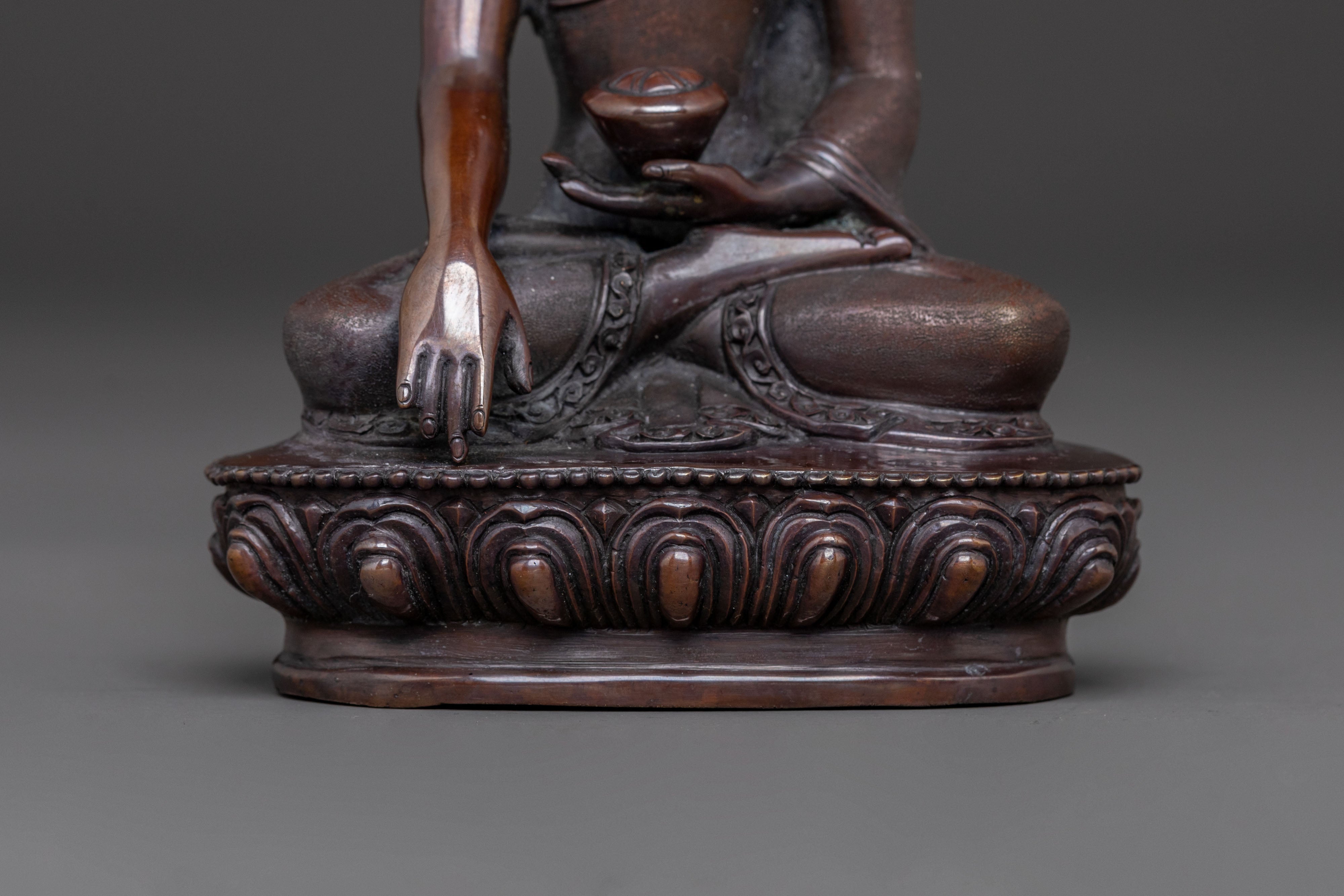Copper Shakyamuni Buddha Dharma Statue - Oxidized Finish