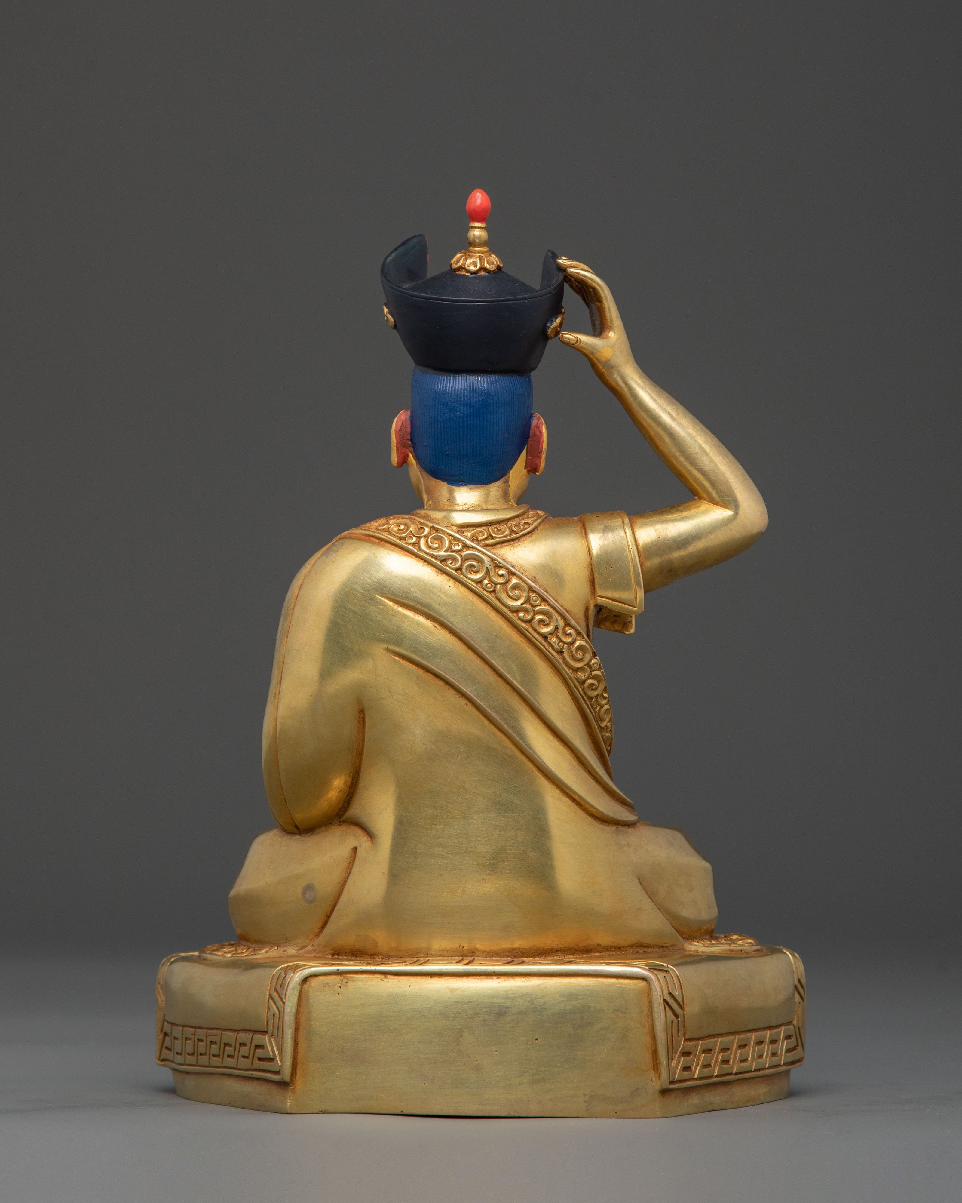 Rangjung Rigpe Dorje | Sixteenth Karmapa Statue