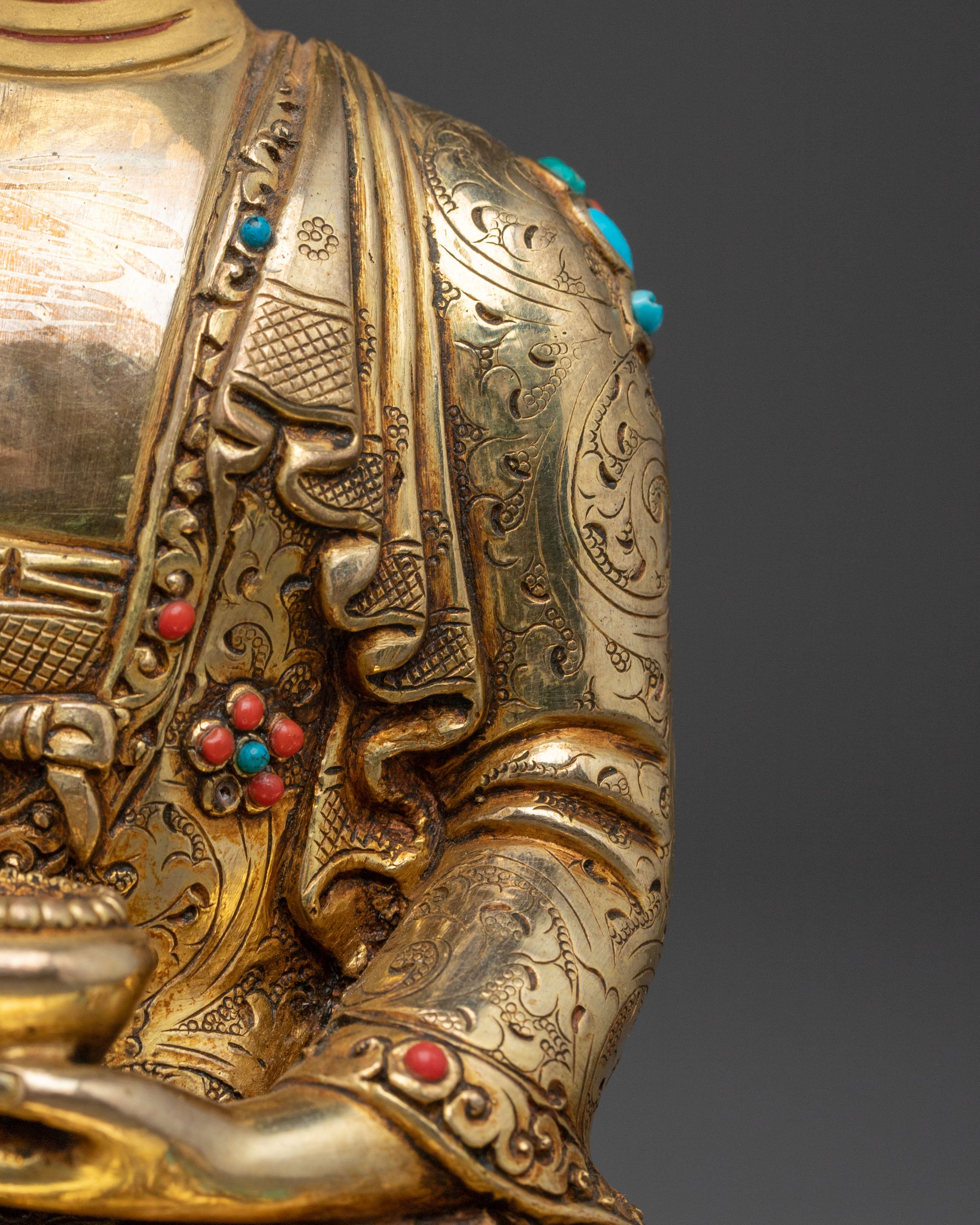 24K Gold Gilded Copper Shakyamuni Buddha Statue: A Premium Masterpiece