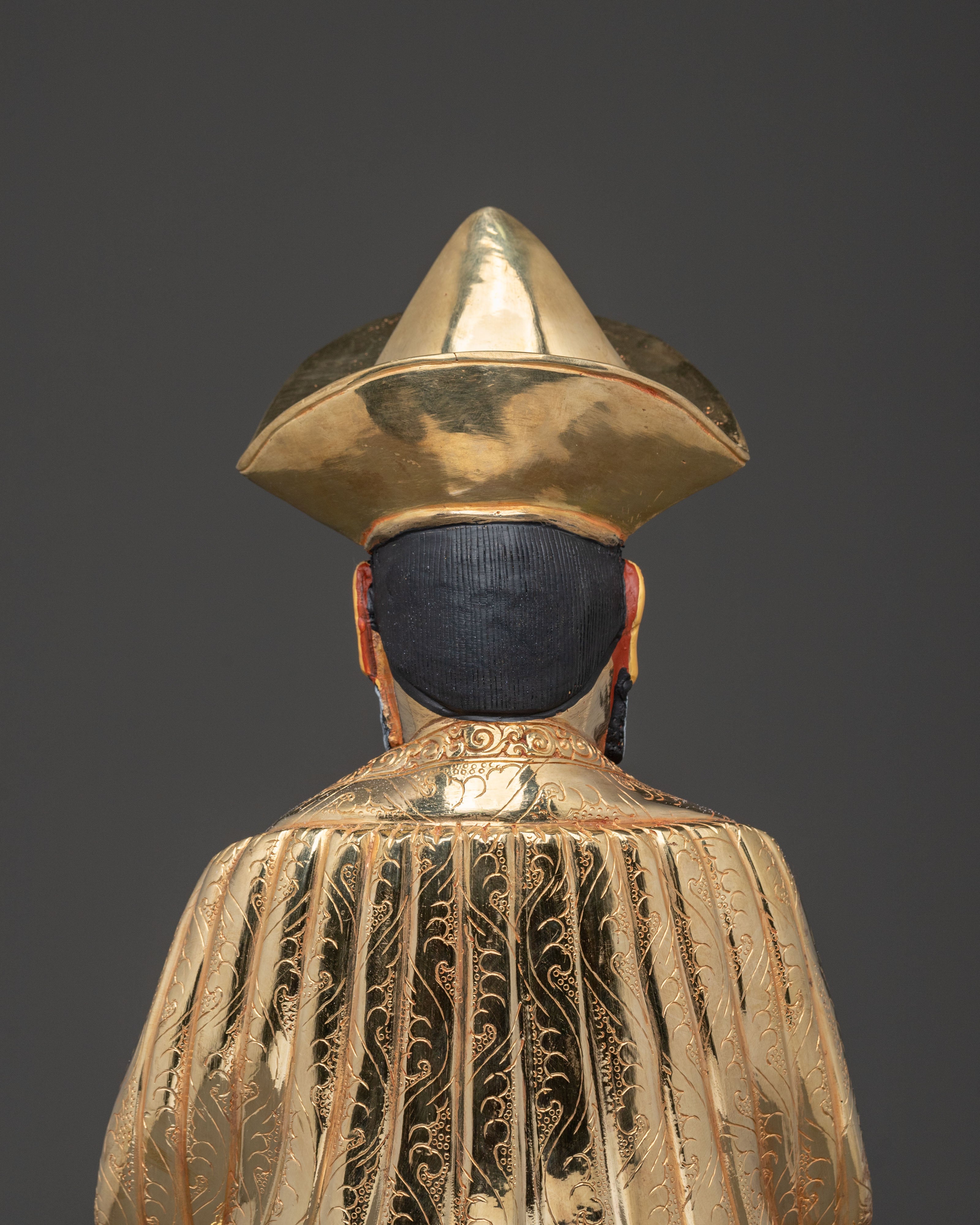 Blessing Guru Shapdum Sculpture | Golden Figurine