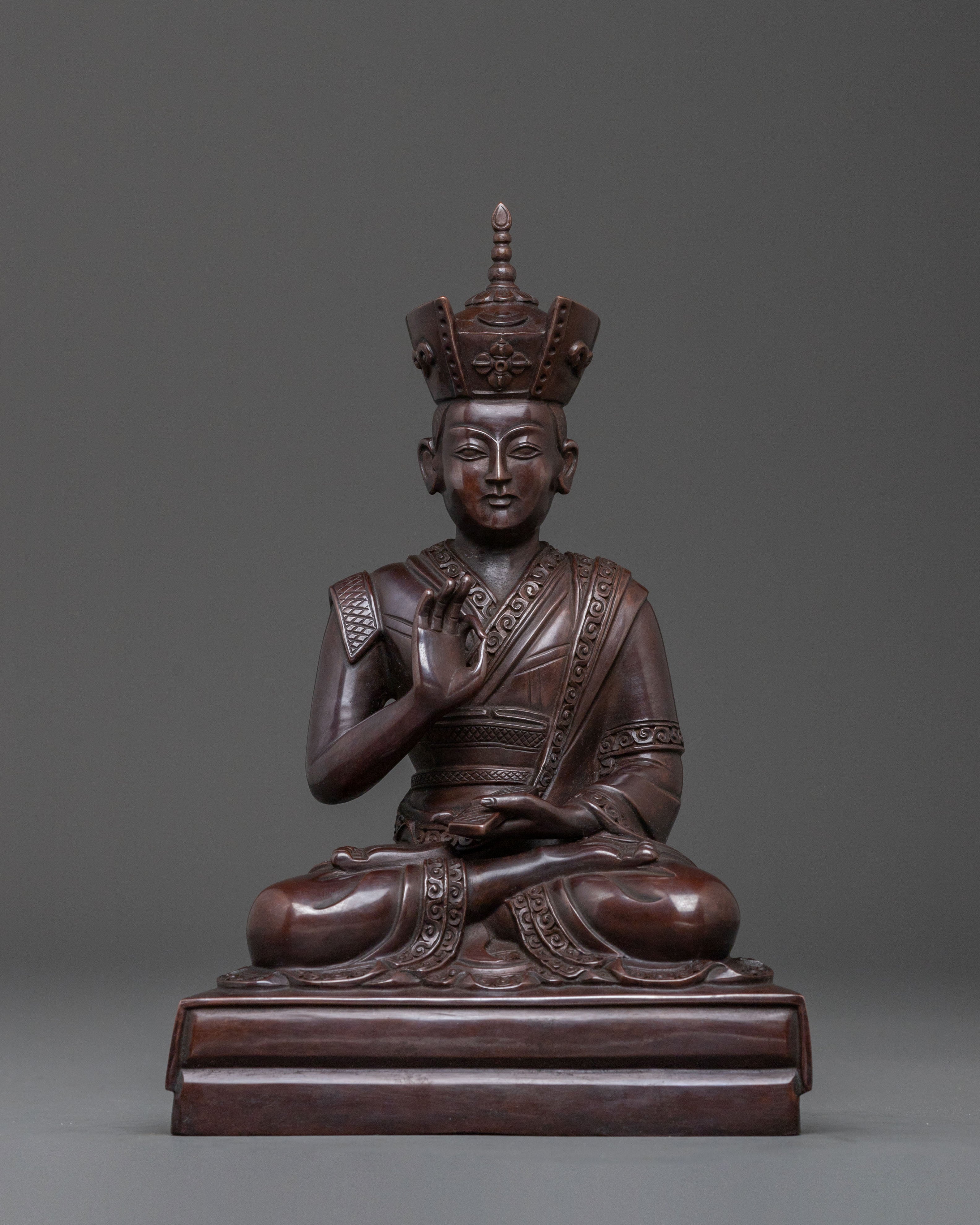 8th Karmapa Statue 