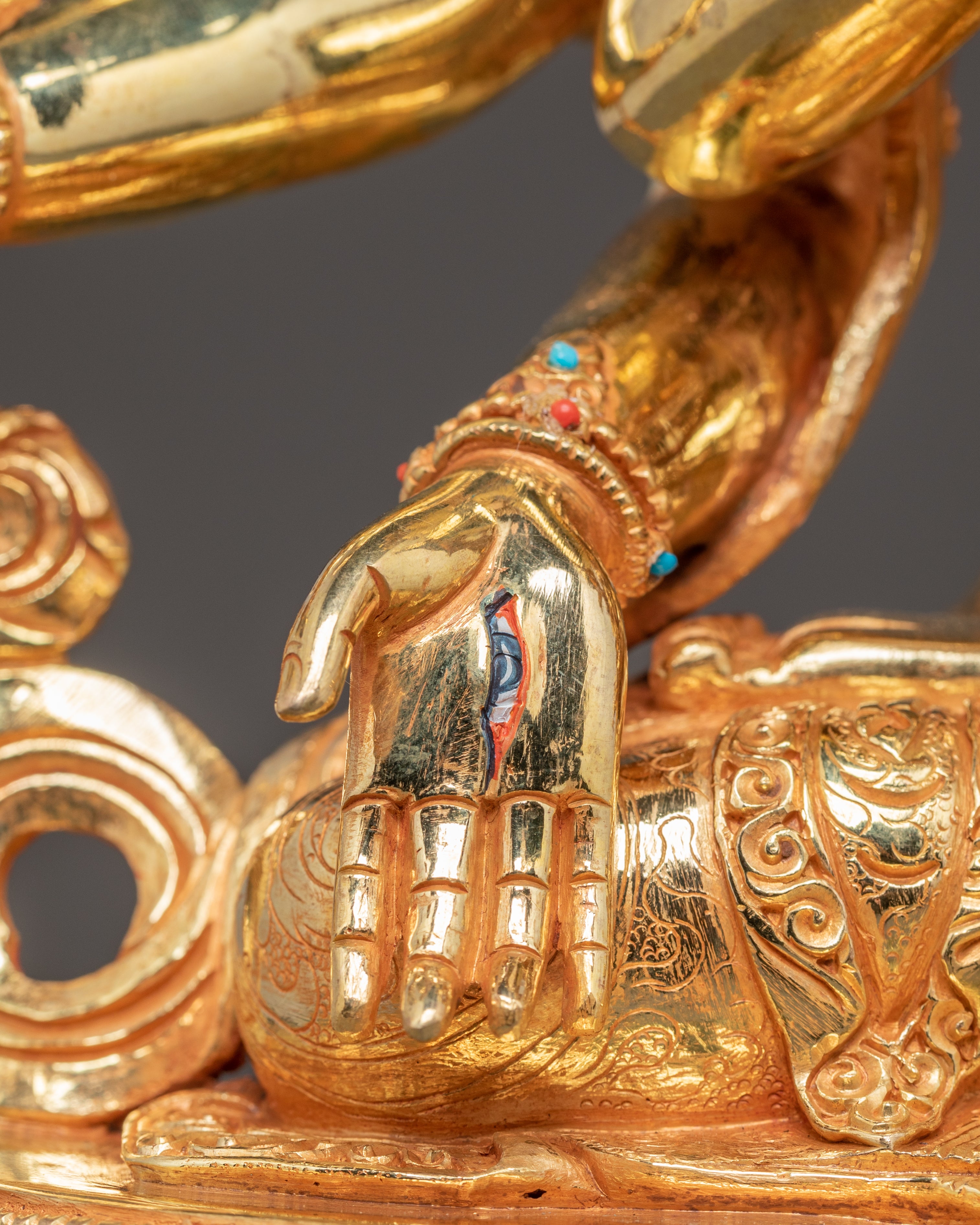 Statue of Victorious One: Ushnishavijaya Namgyalma