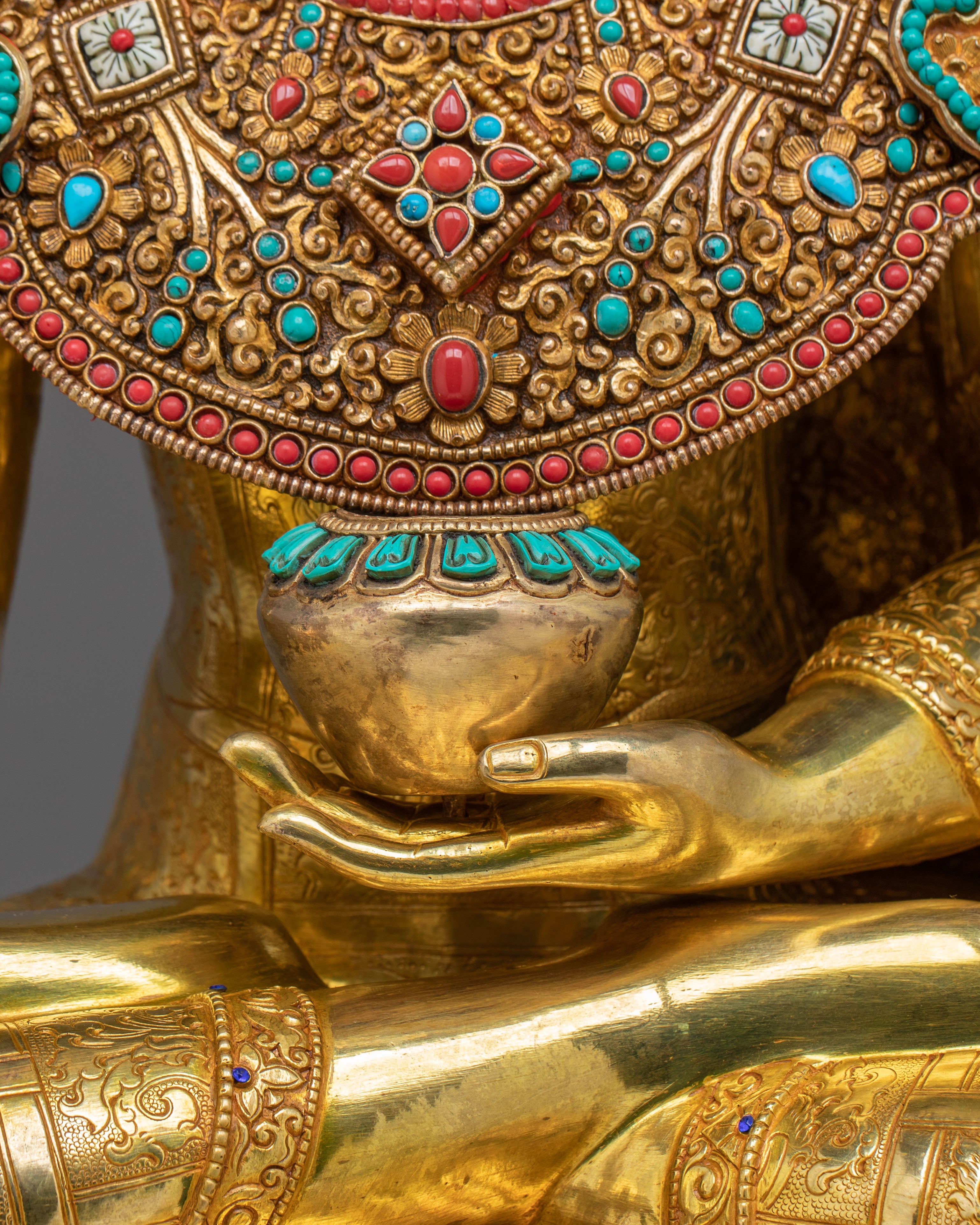 Crown Shakyamuni Buddha Sculpture | 24K Gold Gilded Figurine
