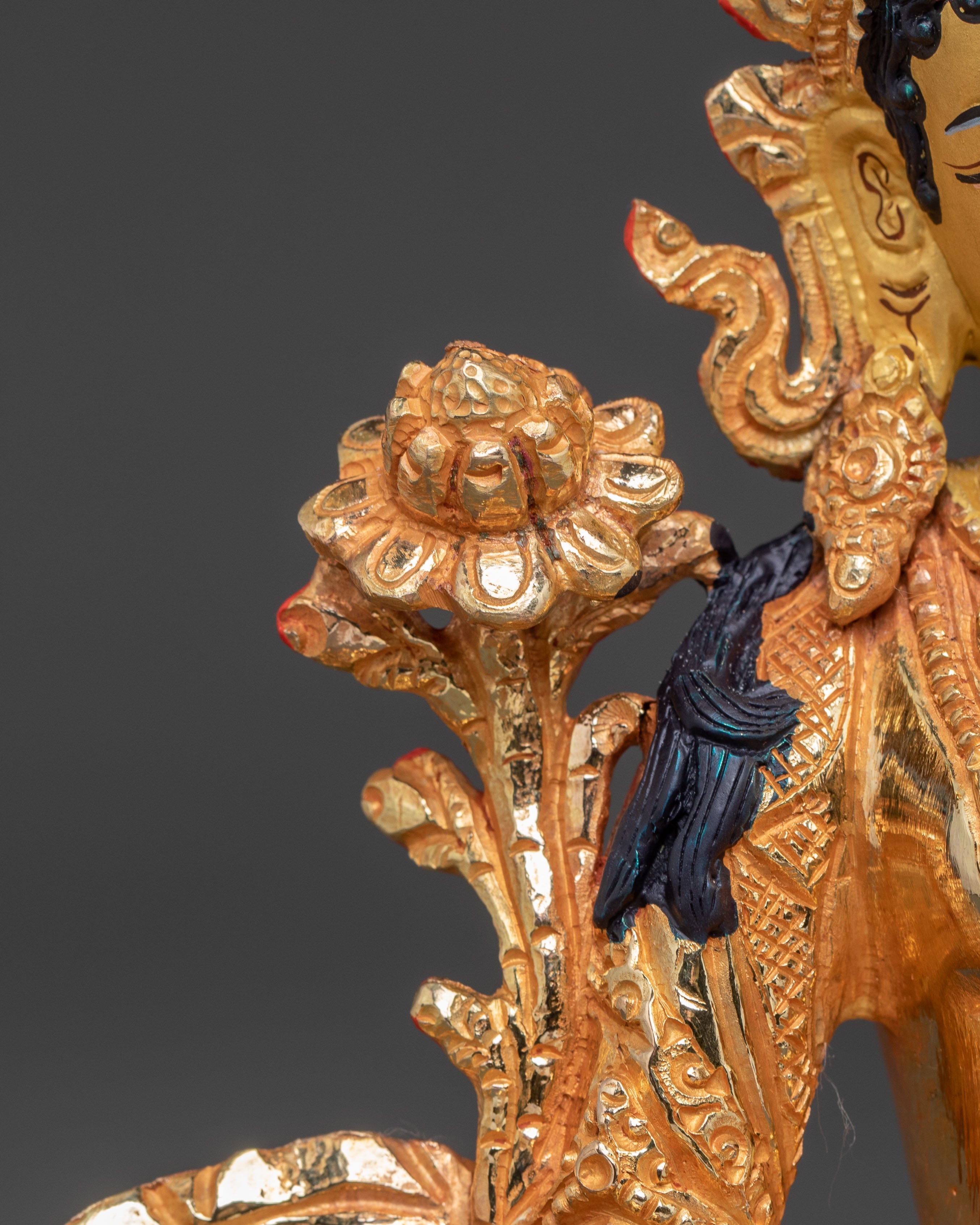 Divine Shyama Tara Golden Statue – Handcrafted Serenity